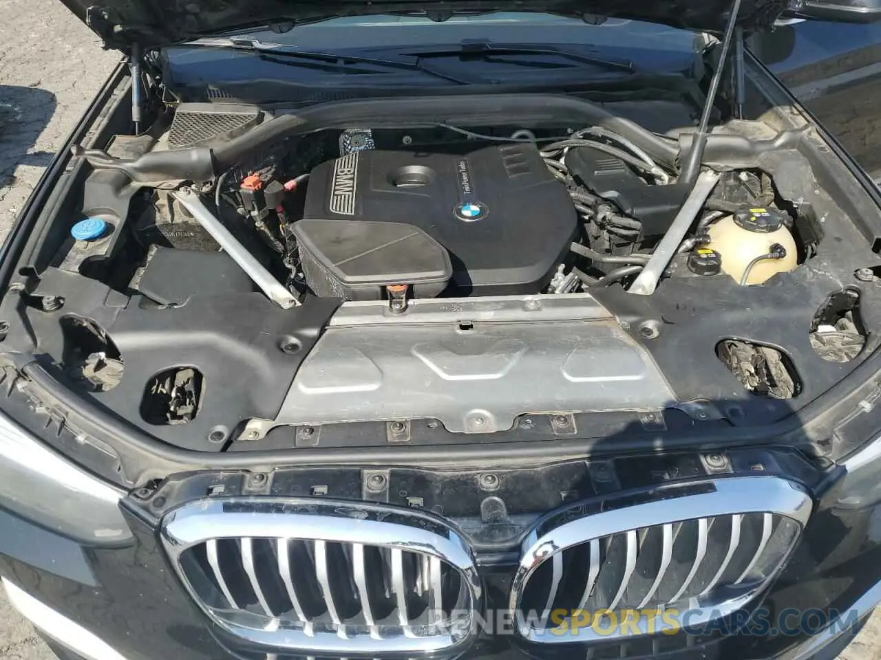 12 Фотография поврежденного автомобиля 5UXTR7C54KLF24340 BMW X3 2019