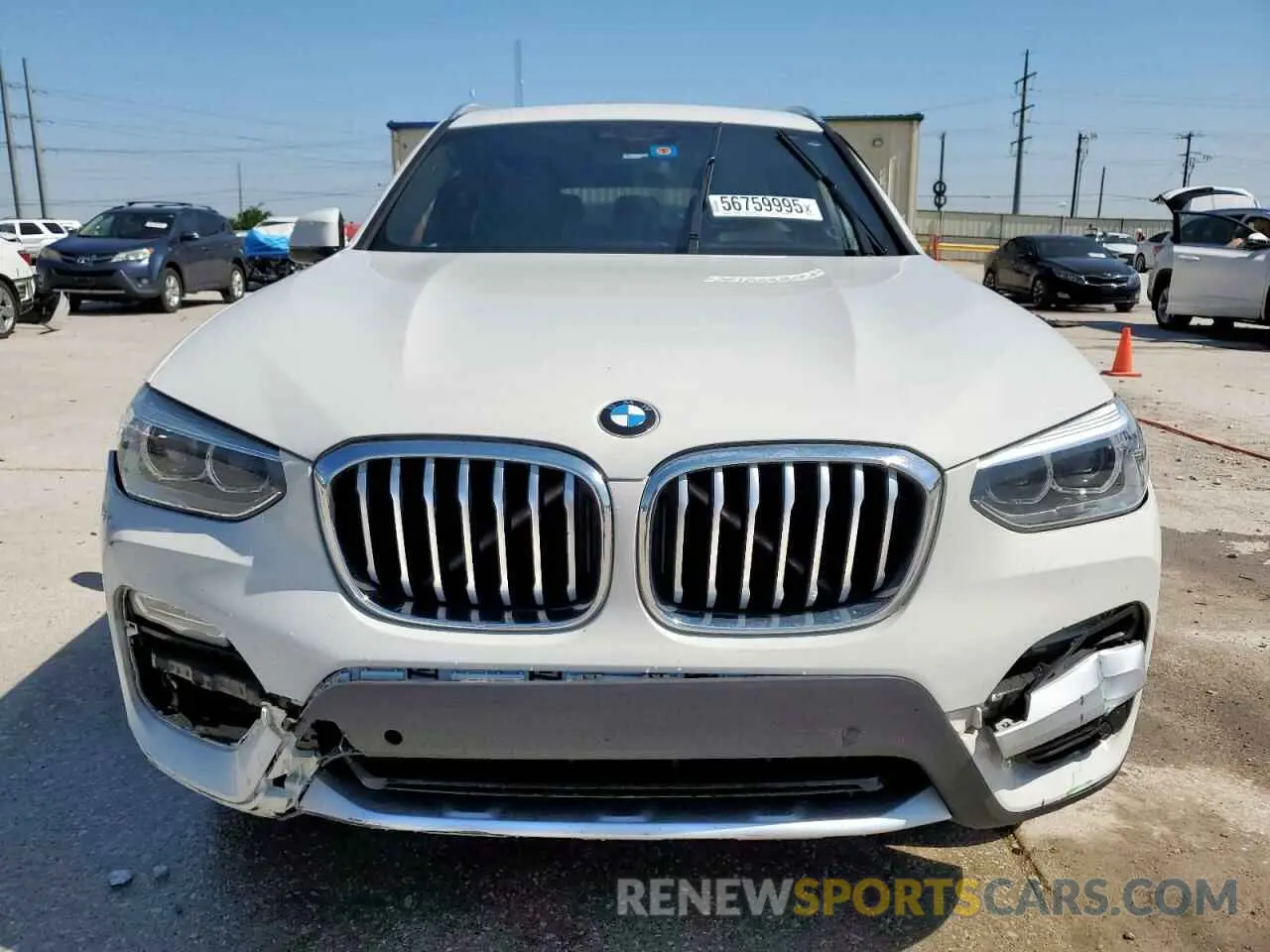 5 Photograph of a damaged car 5UXTR7C54KLF31126 BMW X3 2019