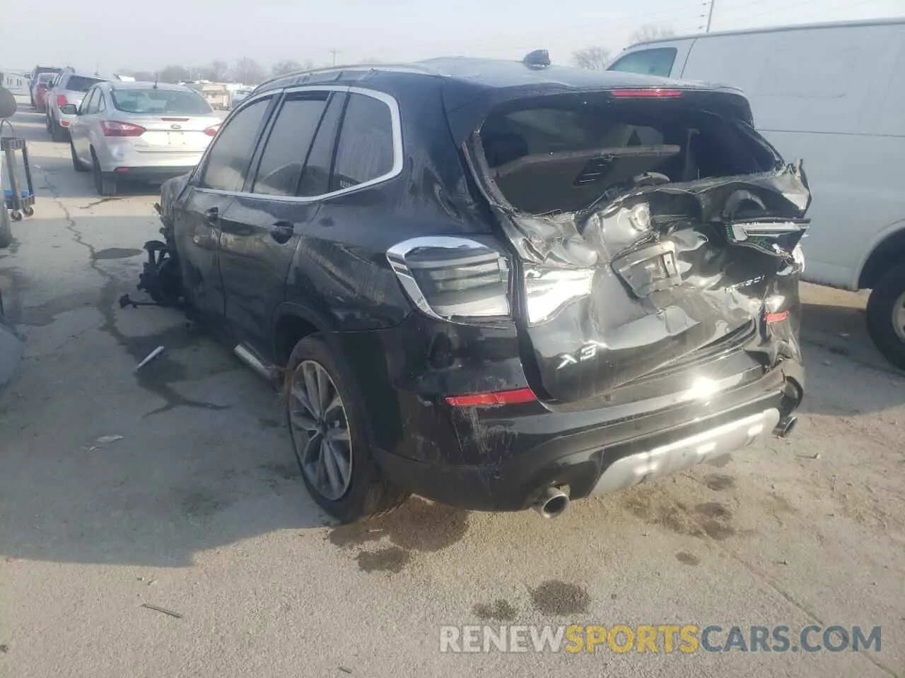 3 Photograph of a damaged car 5UXTR7C54KLF32115 BMW X3 2019