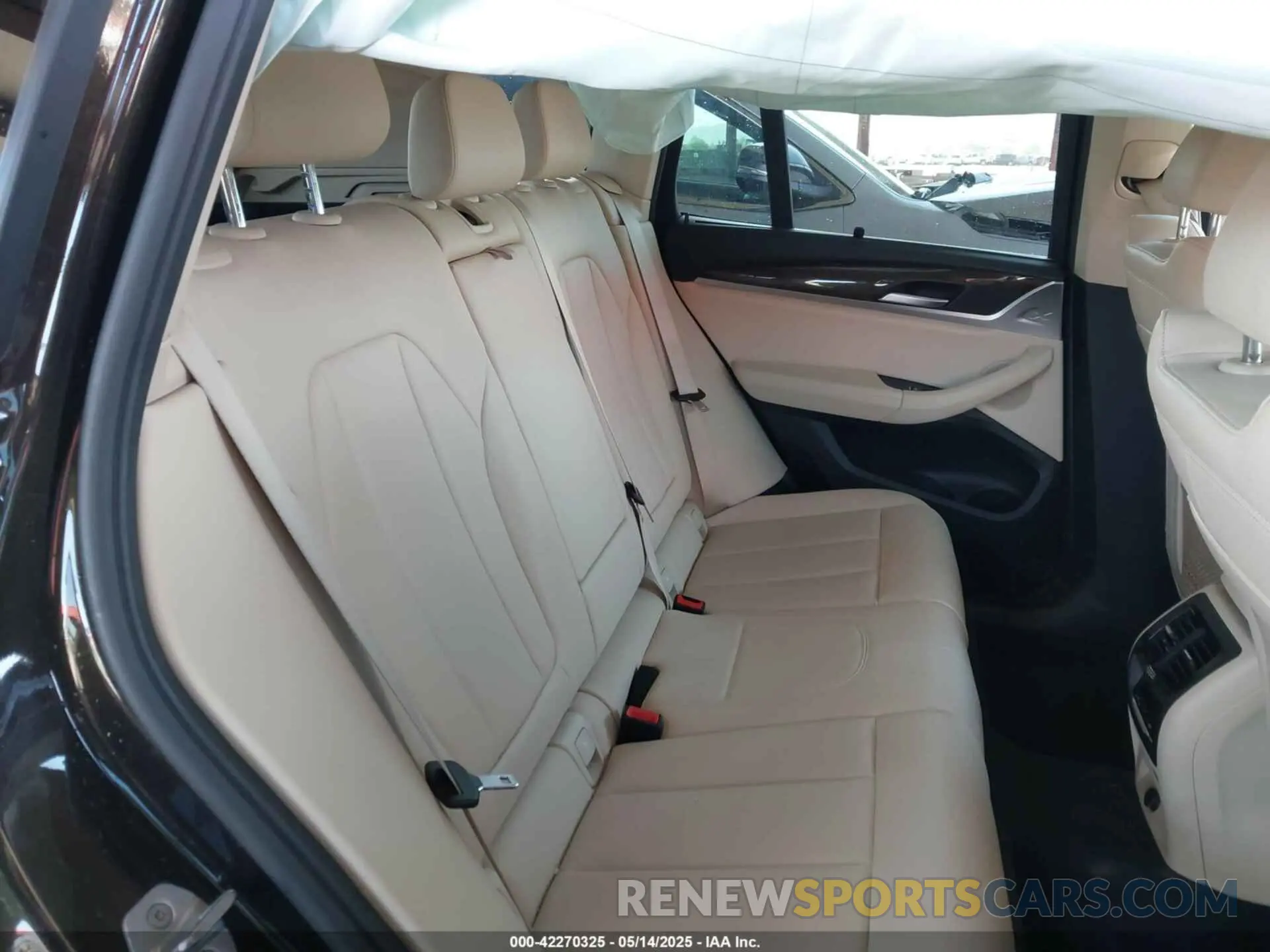 8 Фотография поврежденного автомобиля 5UXTR7C54KLF32275 BMW X3 2019