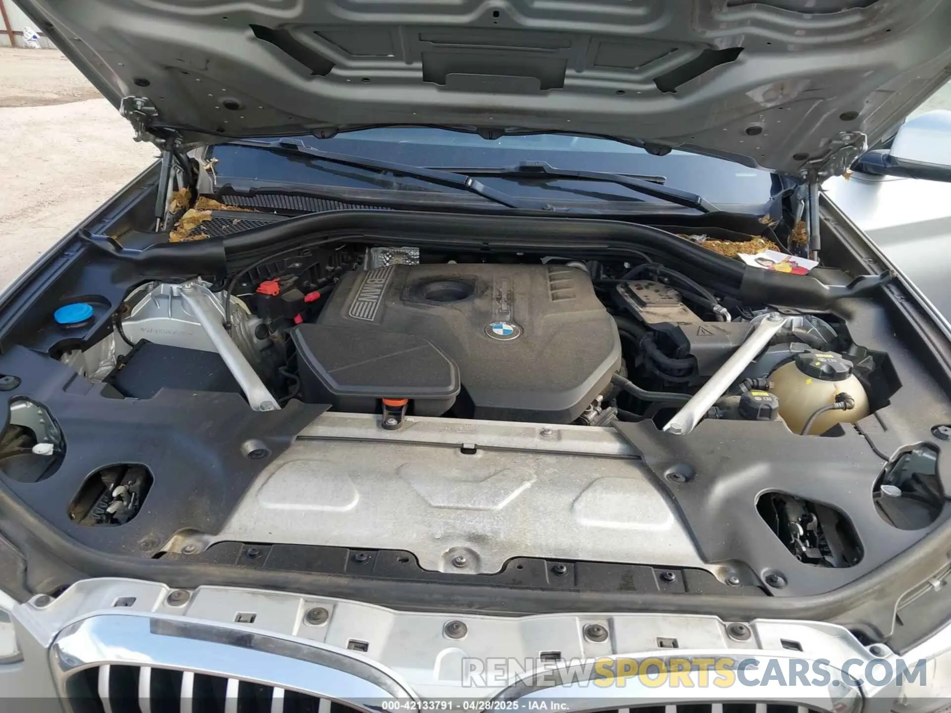 10 Фотография поврежденного автомобиля 5UXTR7C54KLR52907 BMW X3 2019