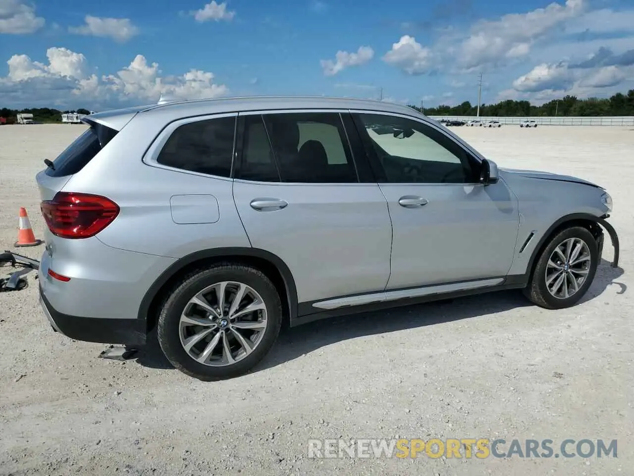 3 Photograph of a damaged car 5UXTR7C55KLE88559 BMW X3 2019