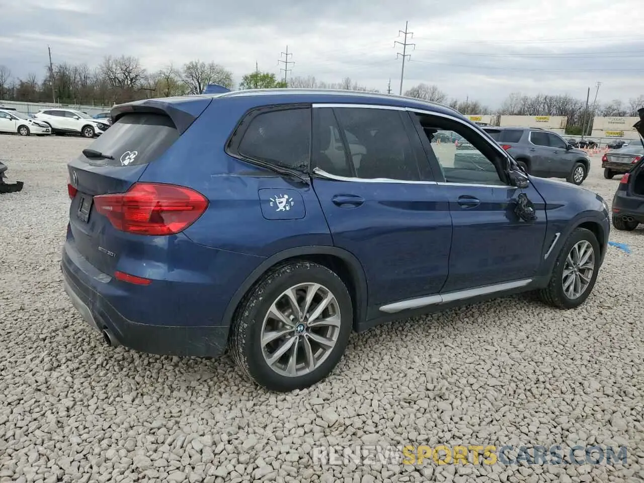 3 Photograph of a damaged car 5UXTR7C55KLE88917 BMW X3 2019