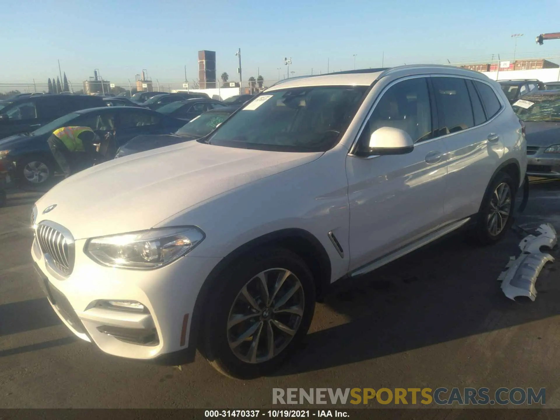 2 Photograph of a damaged car 5UXTR7C55KLF27750 BMW X3 2019