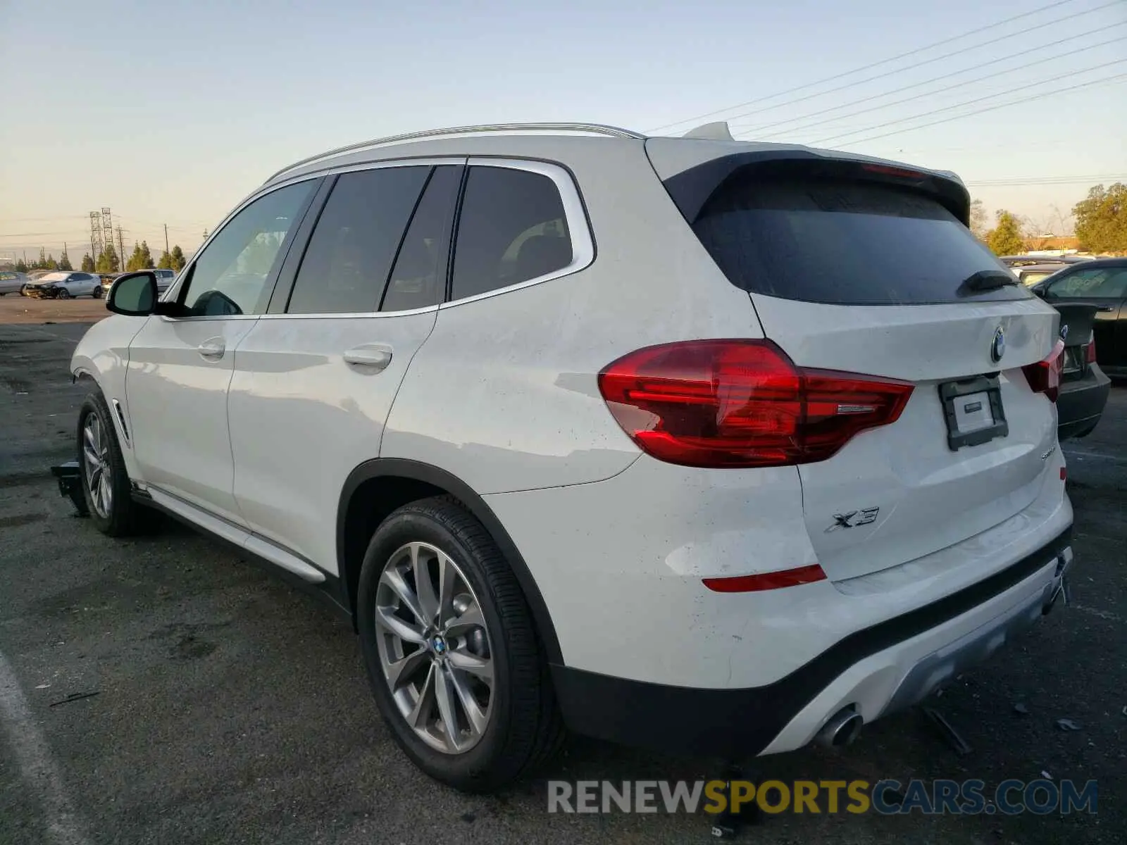3 Фотография поврежденного автомобиля 5UXTR7C55KLR45755 BMW X3 2019