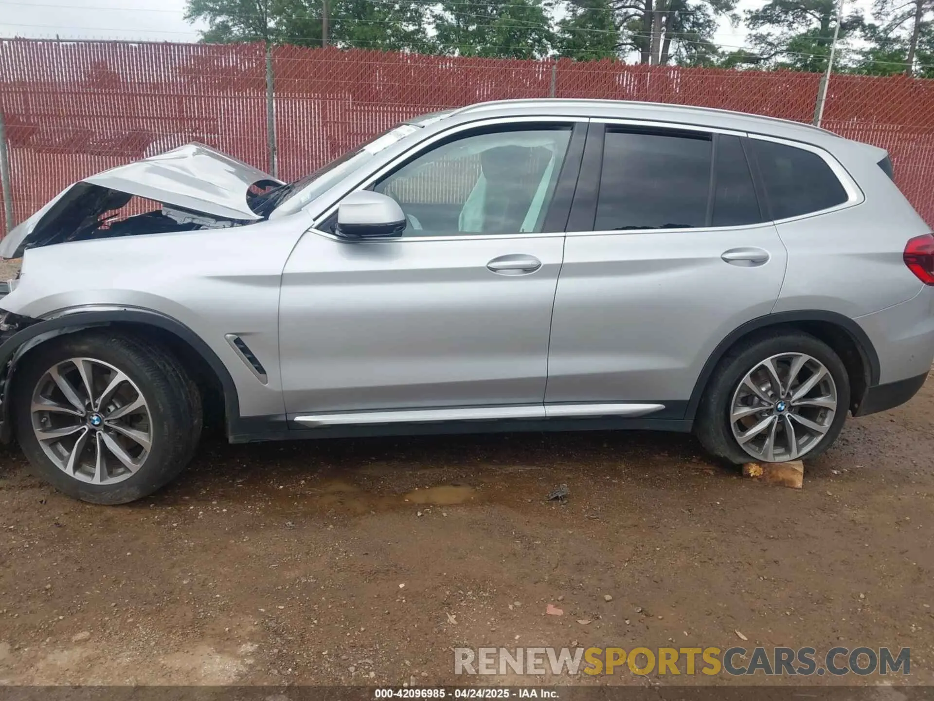 15 Фотография поврежденного автомобиля 5UXTR7C55KLR47196 BMW X3 2019