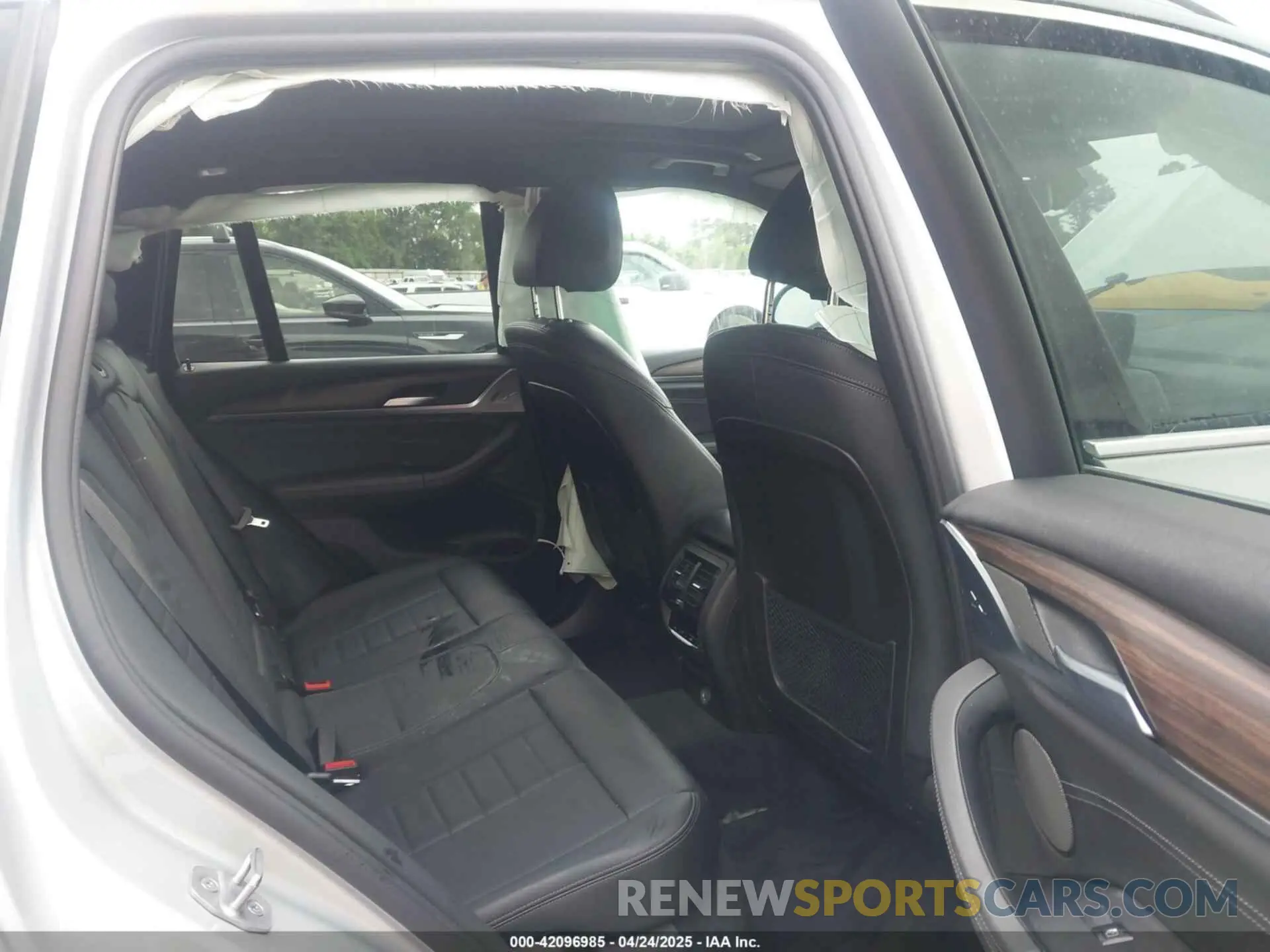 8 Фотография поврежденного автомобиля 5UXTR7C55KLR47196 BMW X3 2019