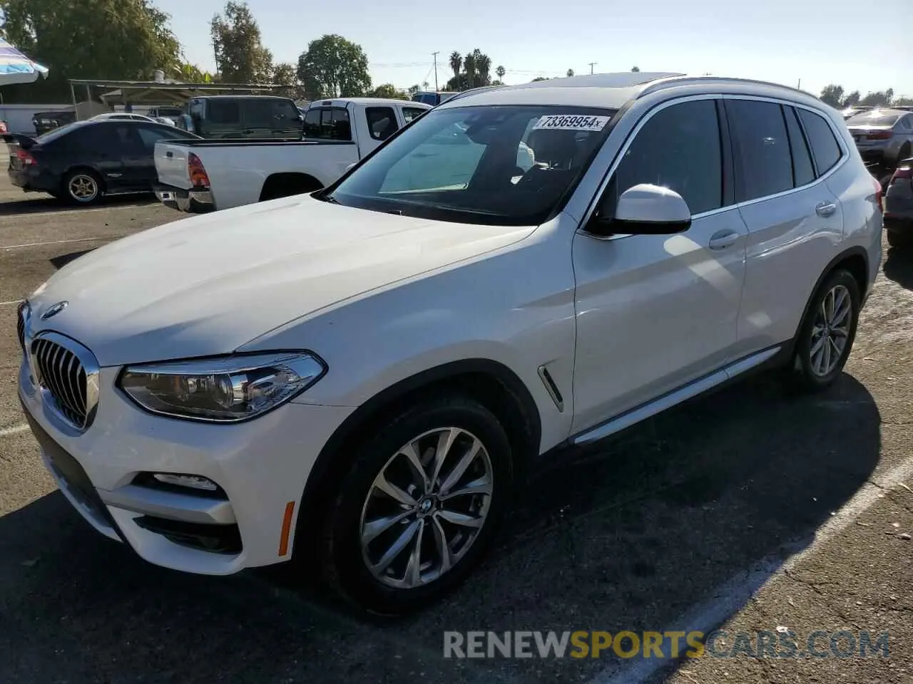 1 Фотография поврежденного автомобиля 5UXTR7C55KLR48266 BMW X3 2019