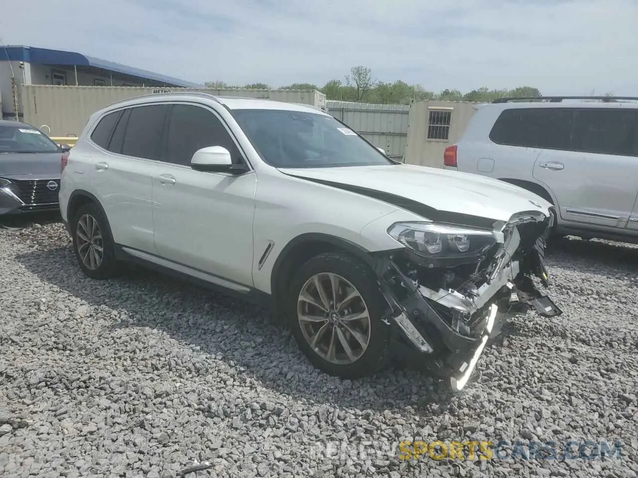 4 Фотография поврежденного автомобиля 5UXTR7C55KLR49045 BMW X3 2019