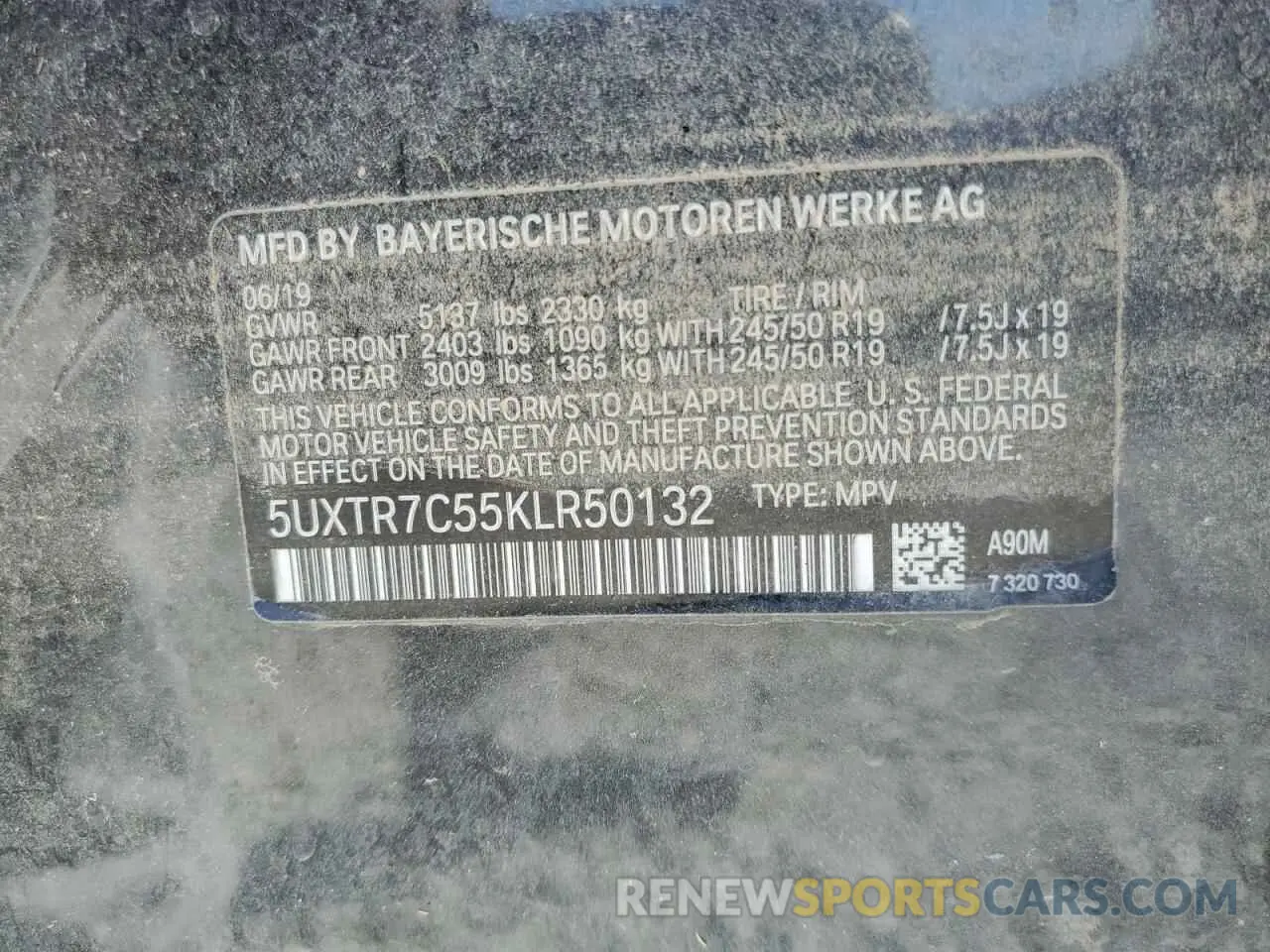 14 Photograph of a damaged car 5UXTR7C55KLR50132 BMW X3 2019