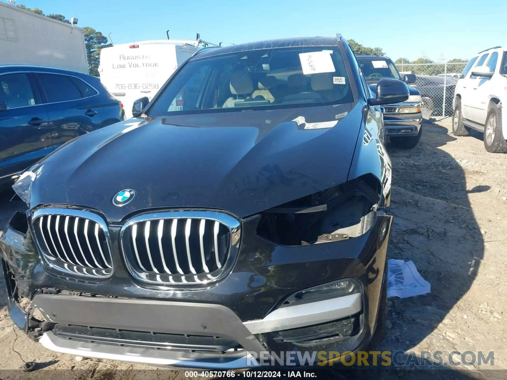 13 Photograph of a damaged car 5UXTR7C56KLE94287 BMW X3 2019