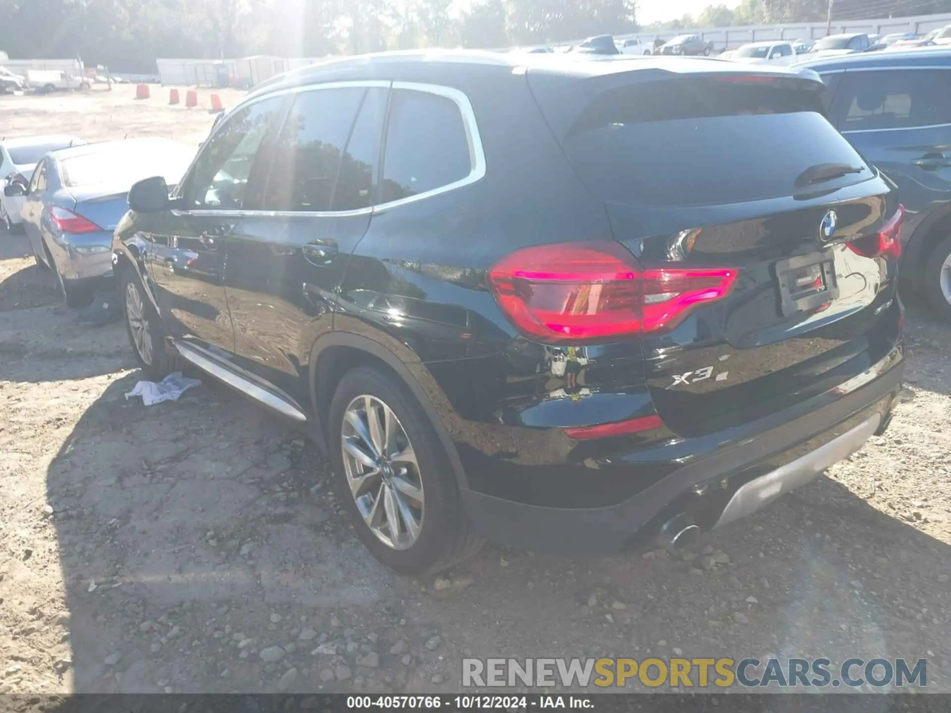 3 Photograph of a damaged car 5UXTR7C56KLE94287 BMW X3 2019