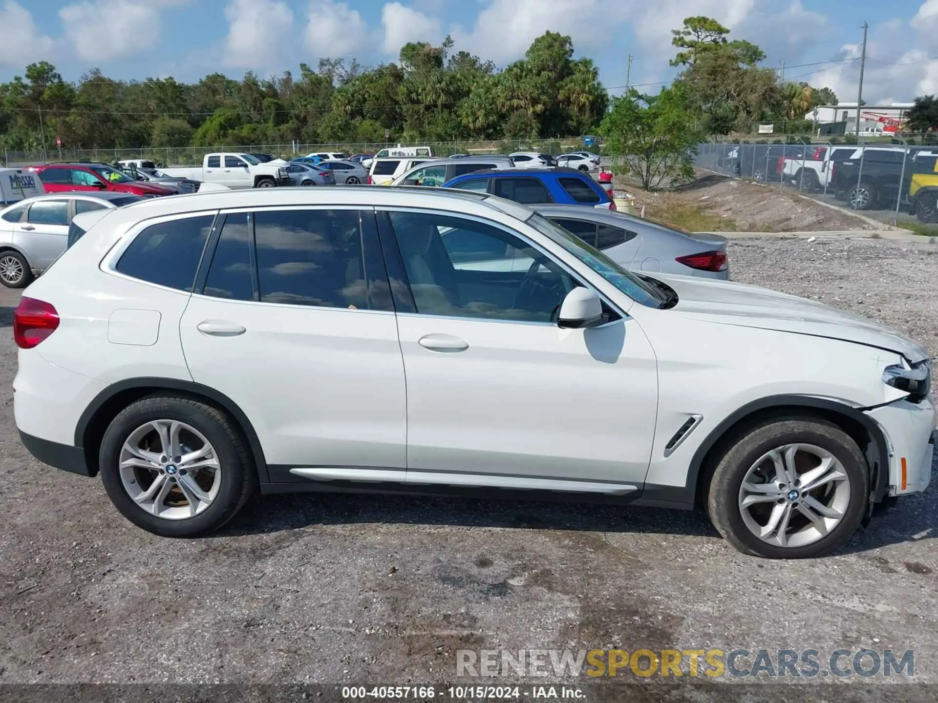 13 Photograph of a damaged car 5UXTR7C56KLE96539 BMW X3 2019