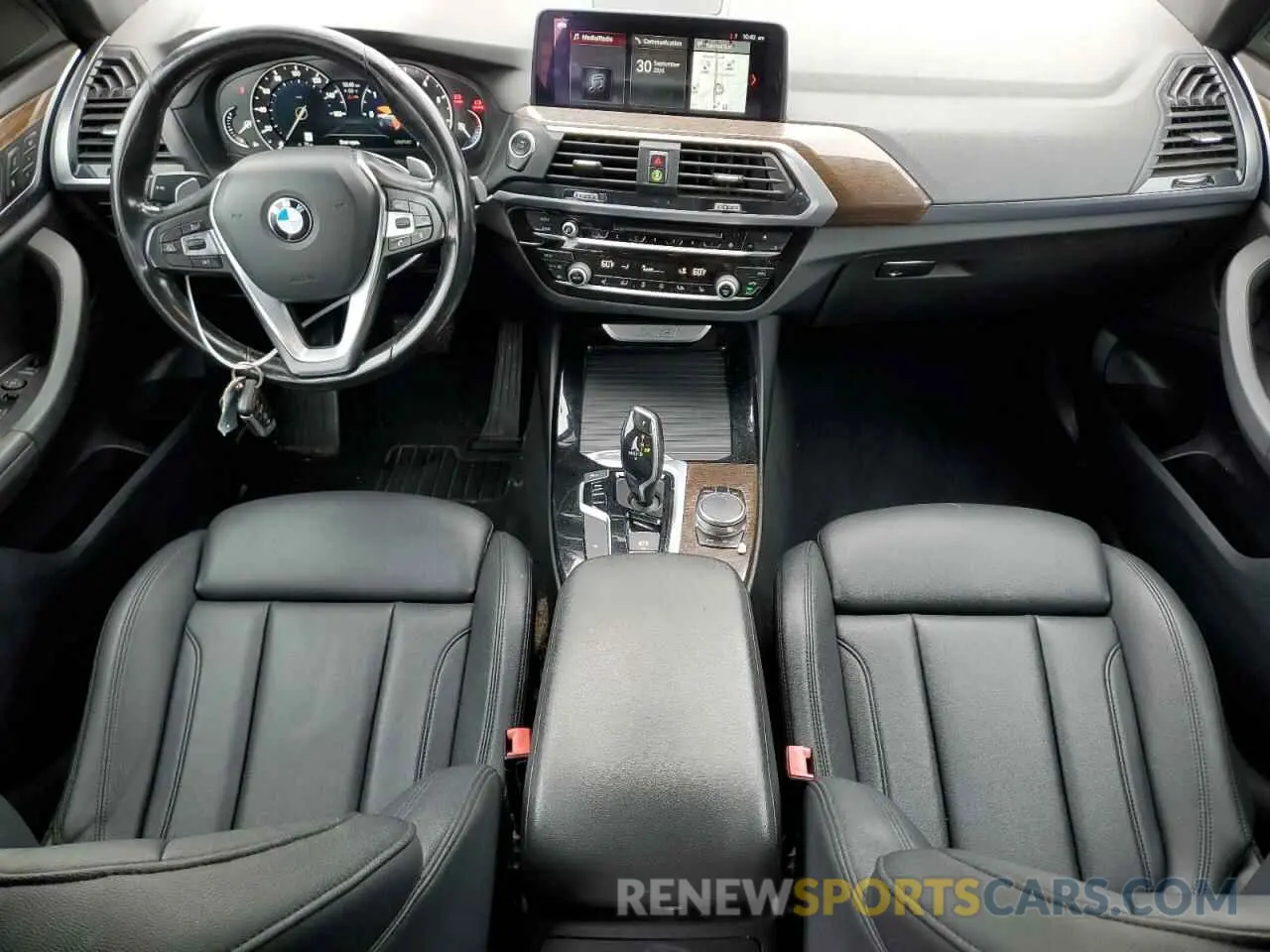 8 Photograph of a damaged car 5UXTR7C56KLE98503 BMW X3 2019