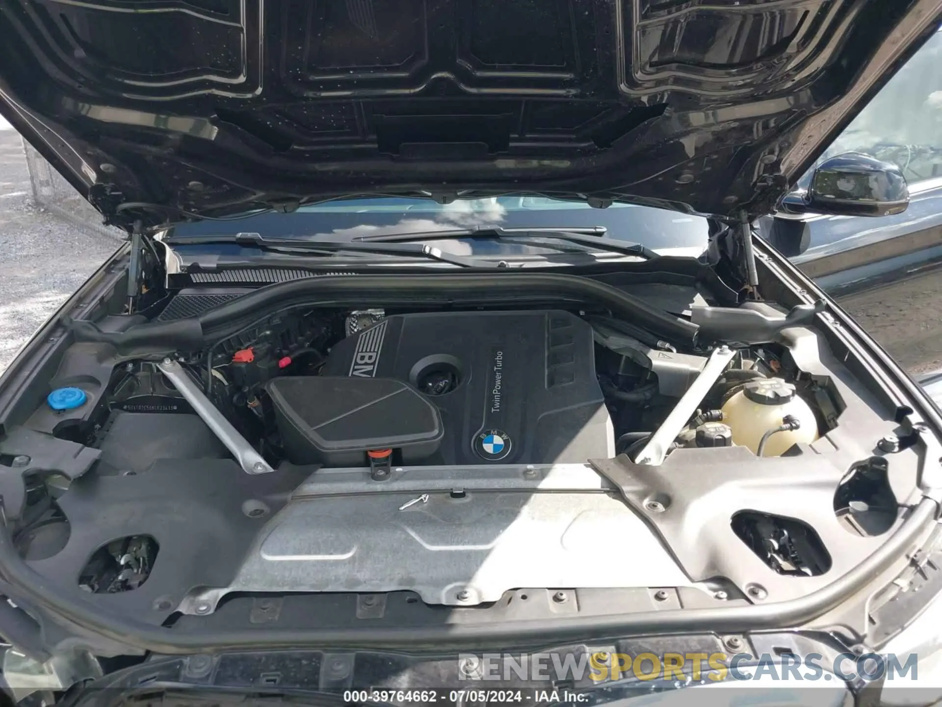 10 Photograph of a damaged car 5UXTR7C56KLF23433 BMW X3 2019