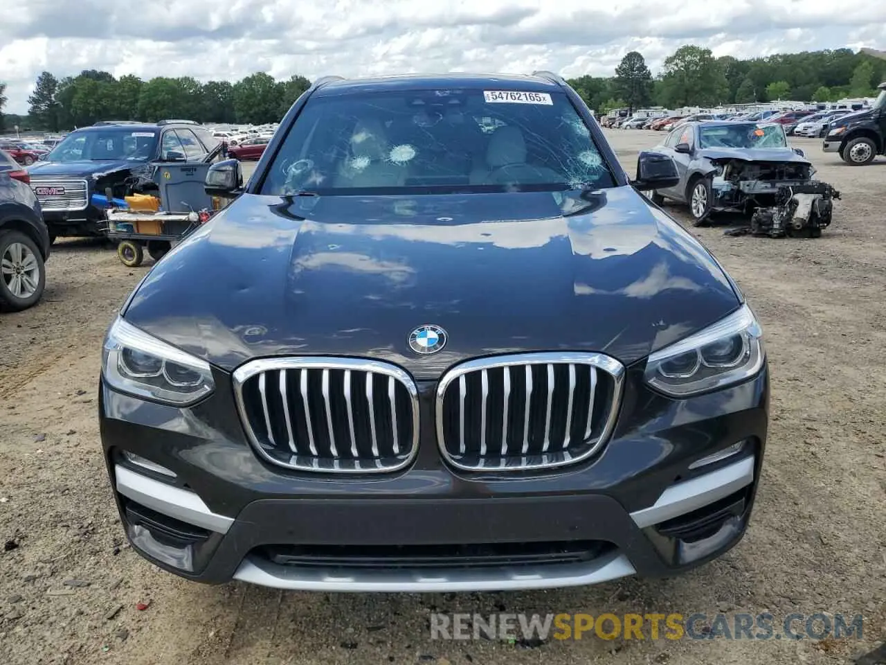 5 Photograph of a damaged car 5UXTR7C56KLF27949 BMW X3 2019