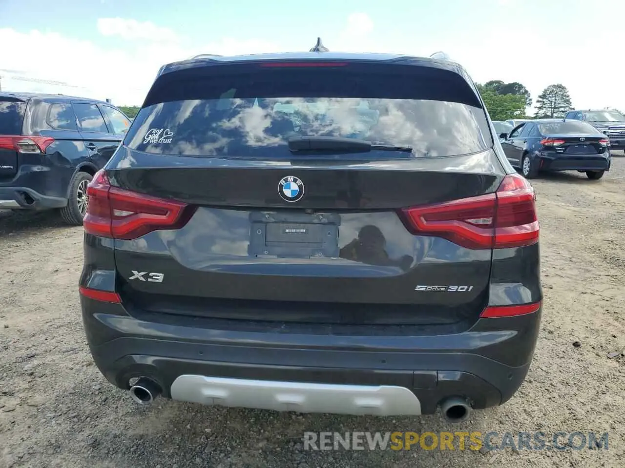 6 Photograph of a damaged car 5UXTR7C56KLF27949 BMW X3 2019