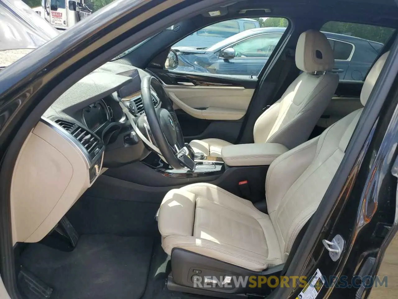 7 Photograph of a damaged car 5UXTR7C56KLF27949 BMW X3 2019