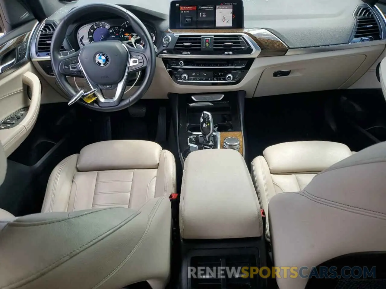 8 Photograph of a damaged car 5UXTR7C56KLF27949 BMW X3 2019