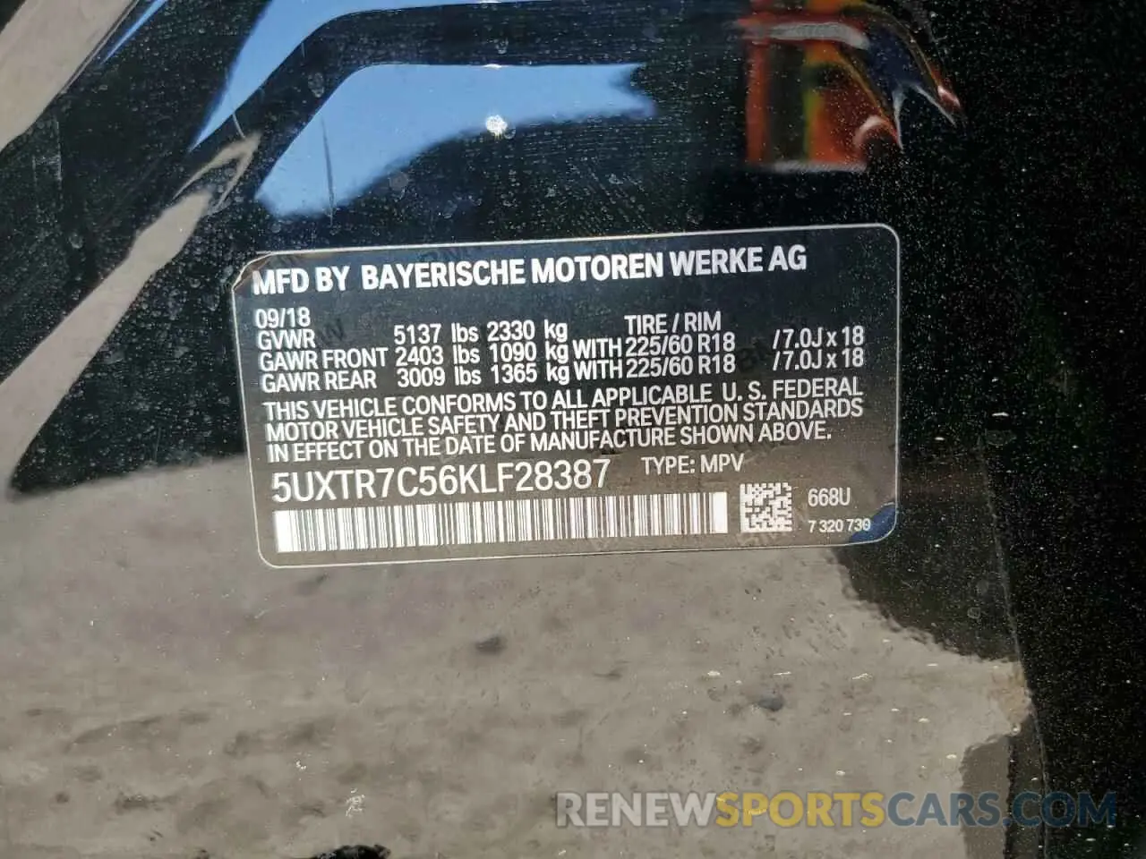 15 Photograph of a damaged car 5UXTR7C56KLF28387 BMW X3 2019