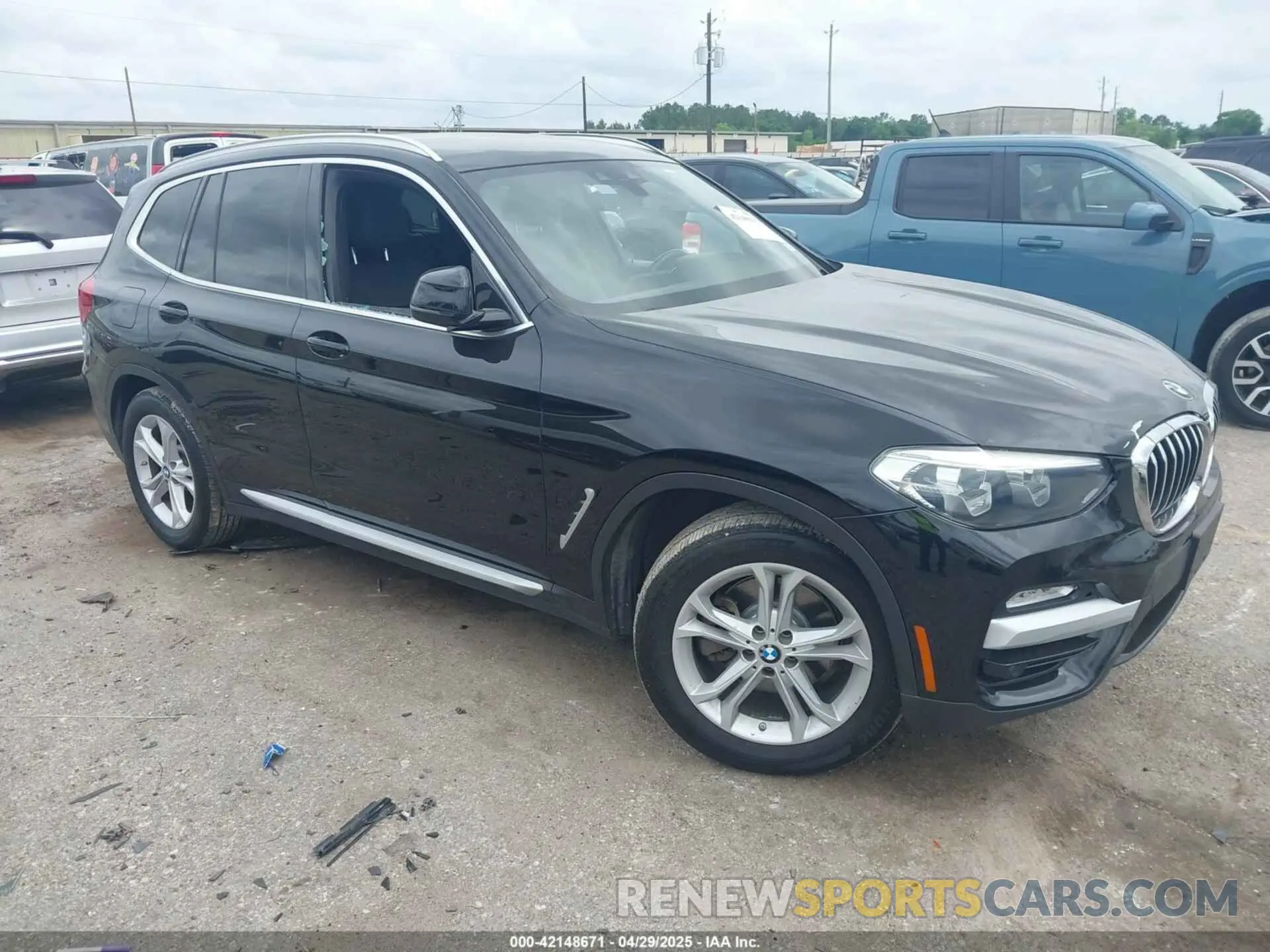 1 Фотография поврежденного автомобиля 5UXTR7C57KLA48195 BMW X3 2019