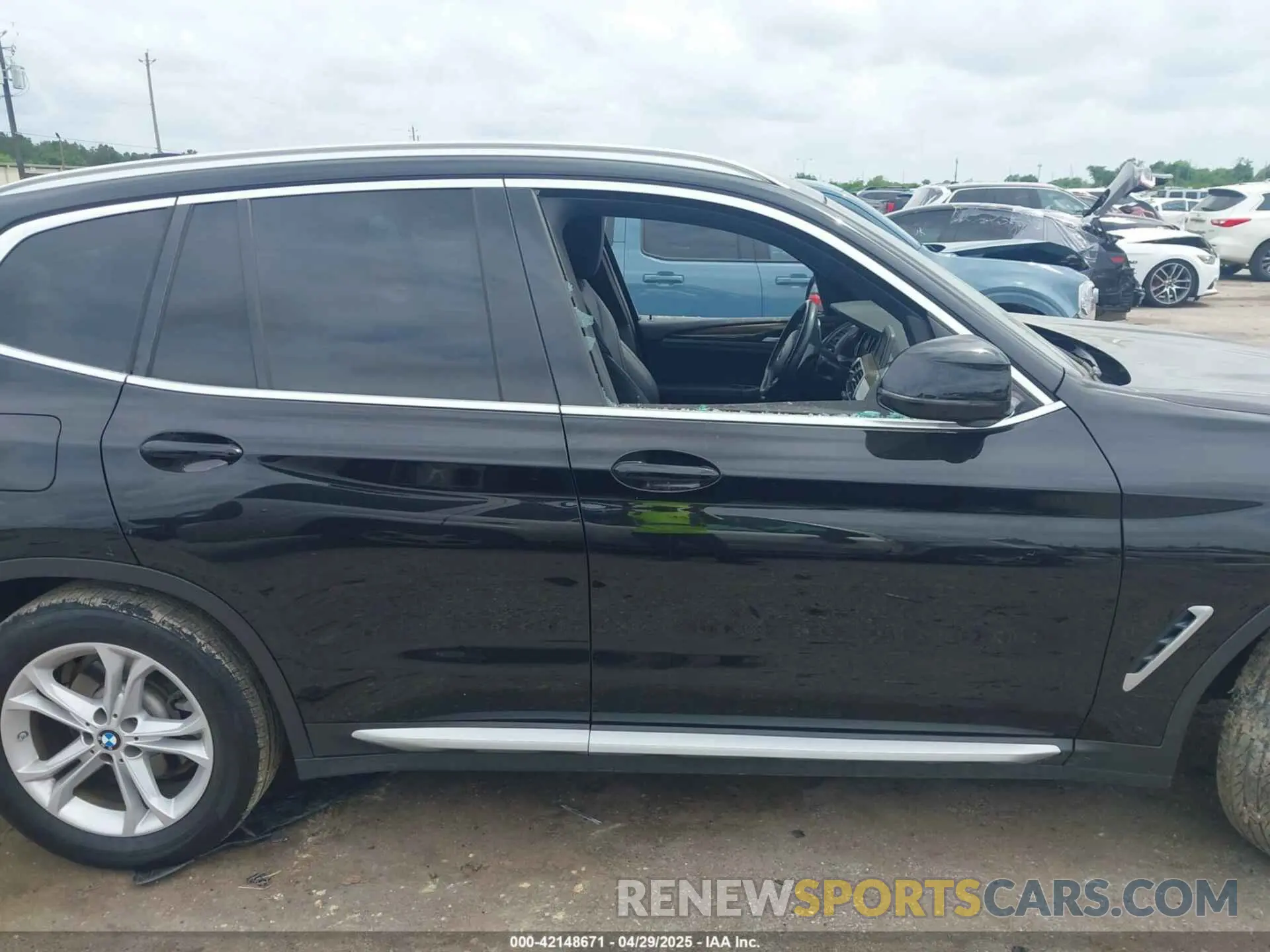 13 Фотография поврежденного автомобиля 5UXTR7C57KLA48195 BMW X3 2019