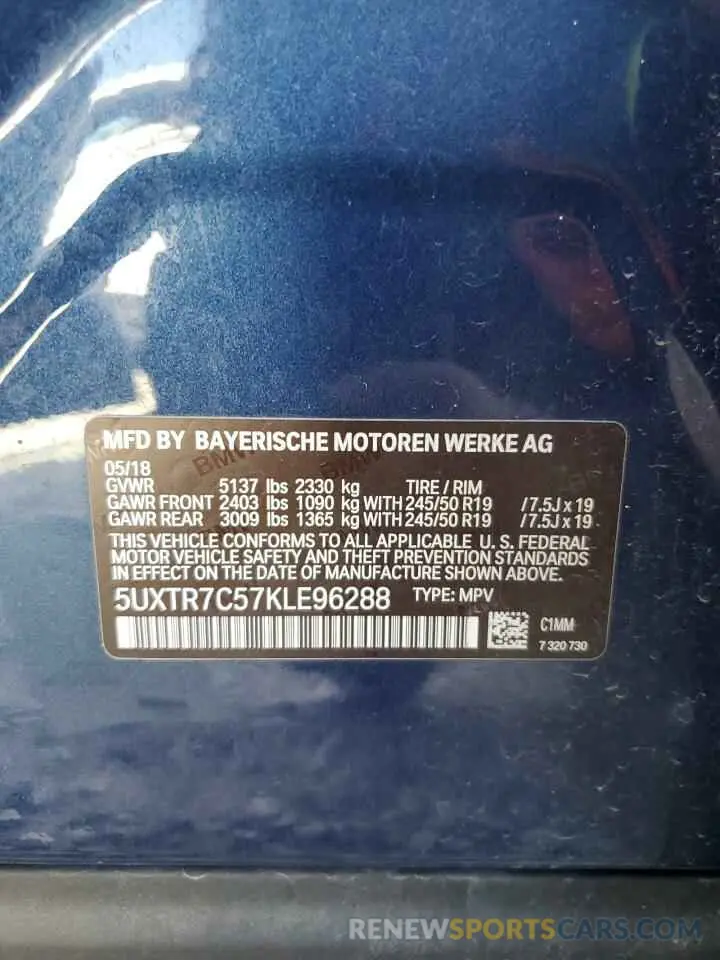 12 Photograph of a damaged car 5UXTR7C57KLE96288 BMW X3 2019