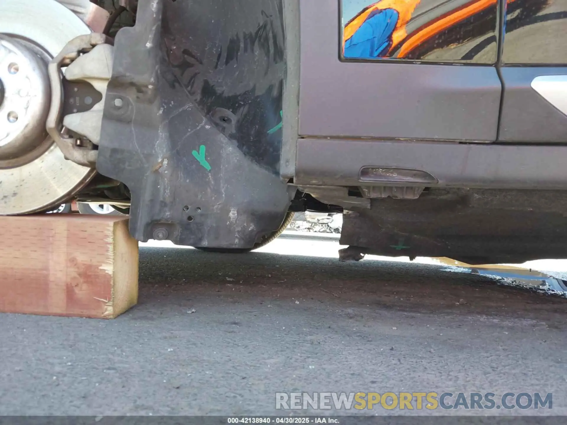 6 Photograph of a damaged car 5UXTR7C57KLF26499 BMW X3 2019