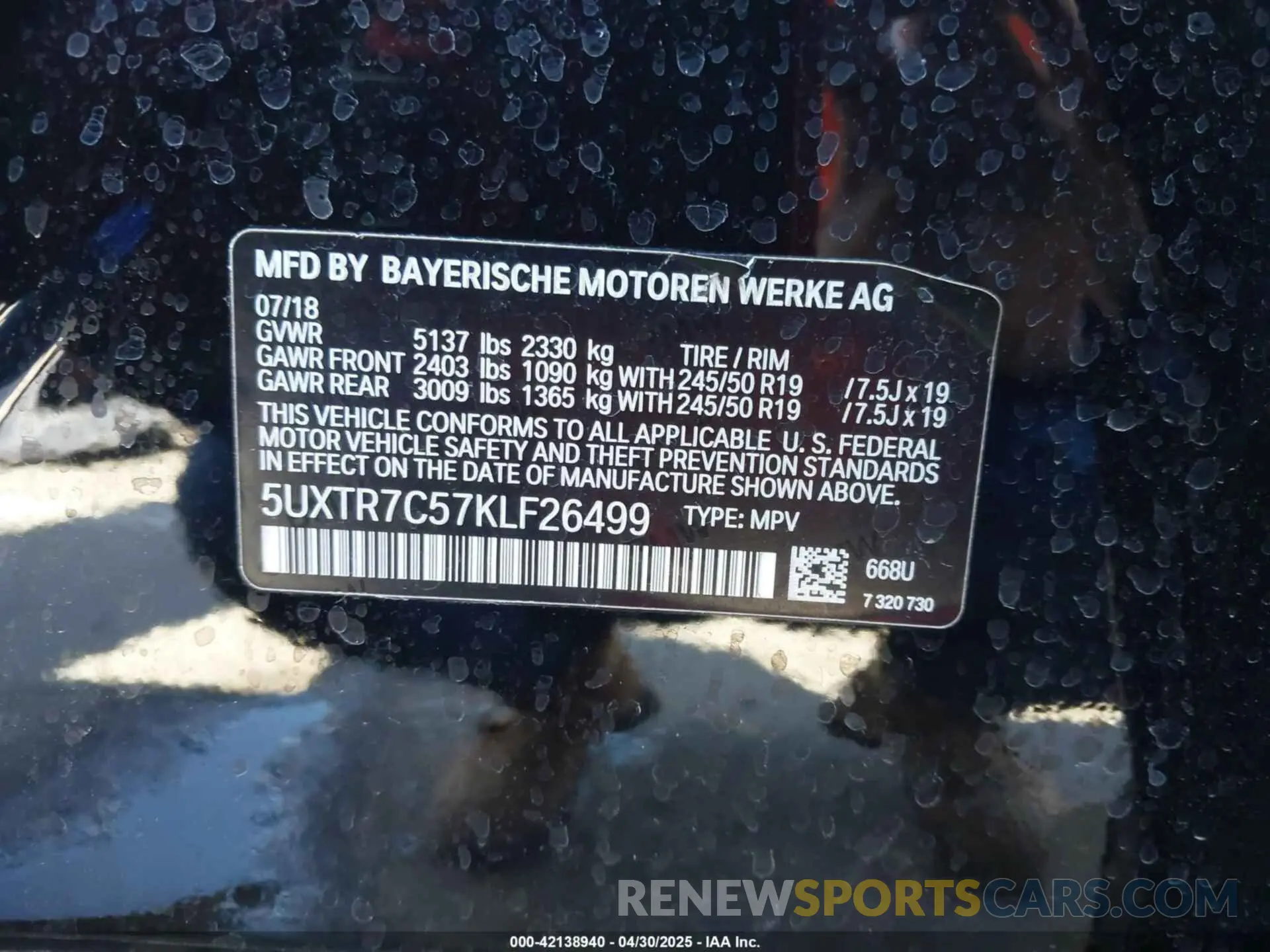 9 Photograph of a damaged car 5UXTR7C57KLF26499 BMW X3 2019