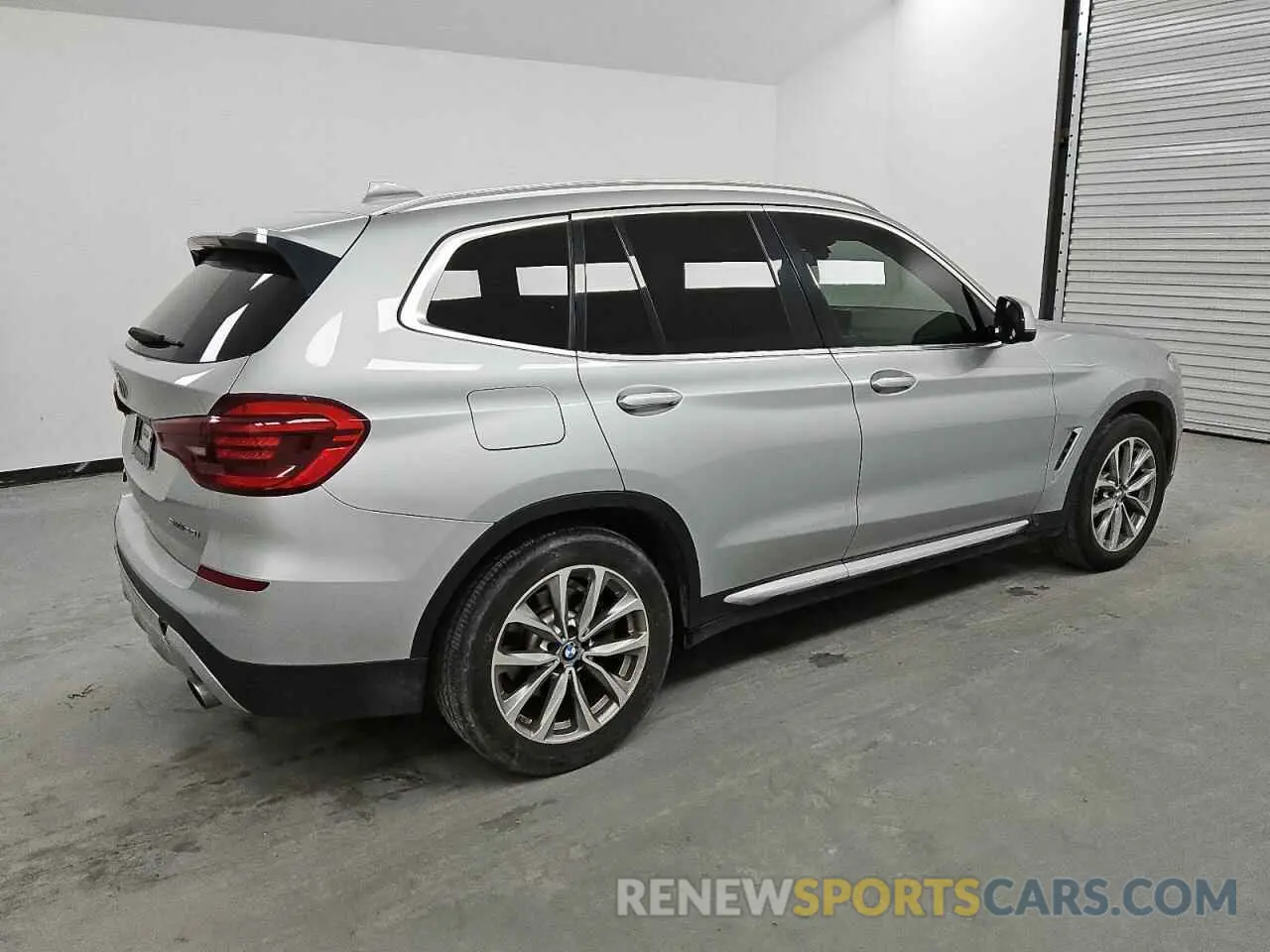 3 Фотография поврежденного автомобиля 5UXTR7C57KLF27832 BMW X3 2019