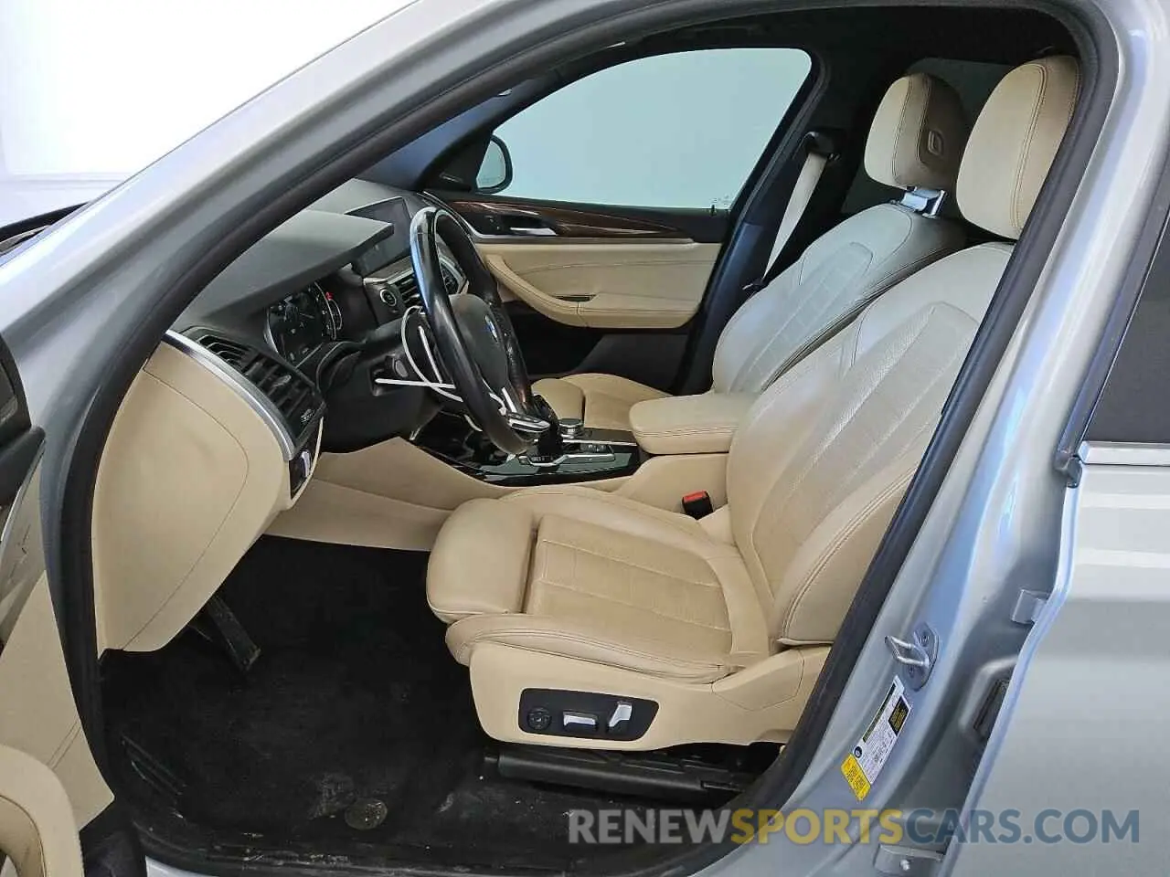 7 Фотография поврежденного автомобиля 5UXTR7C57KLF27832 BMW X3 2019