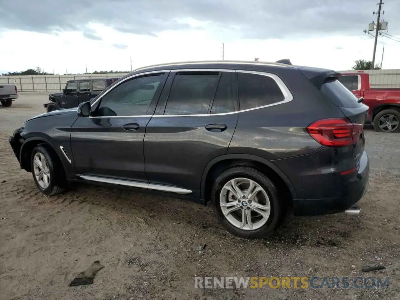 2 Фотография поврежденного автомобиля 5UXTR7C57KLF30245 BMW X3 2019