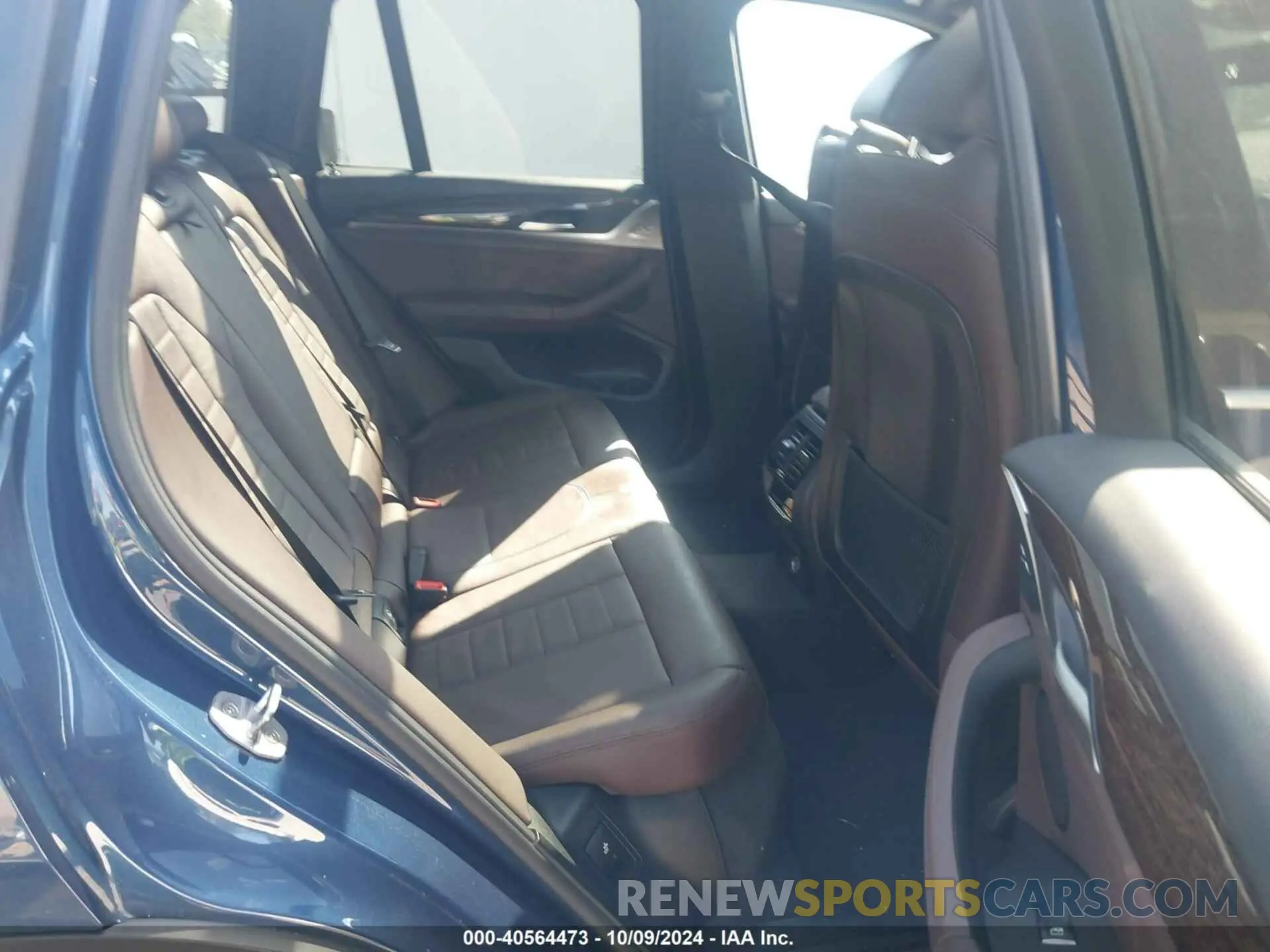8 Photograph of a damaged car 5UXTR7C57KLF34635 BMW X3 2019