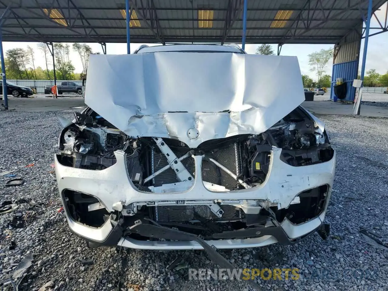 5 Photograph of a damaged car 5UXTR7C58KLF25216 BMW X3 2019