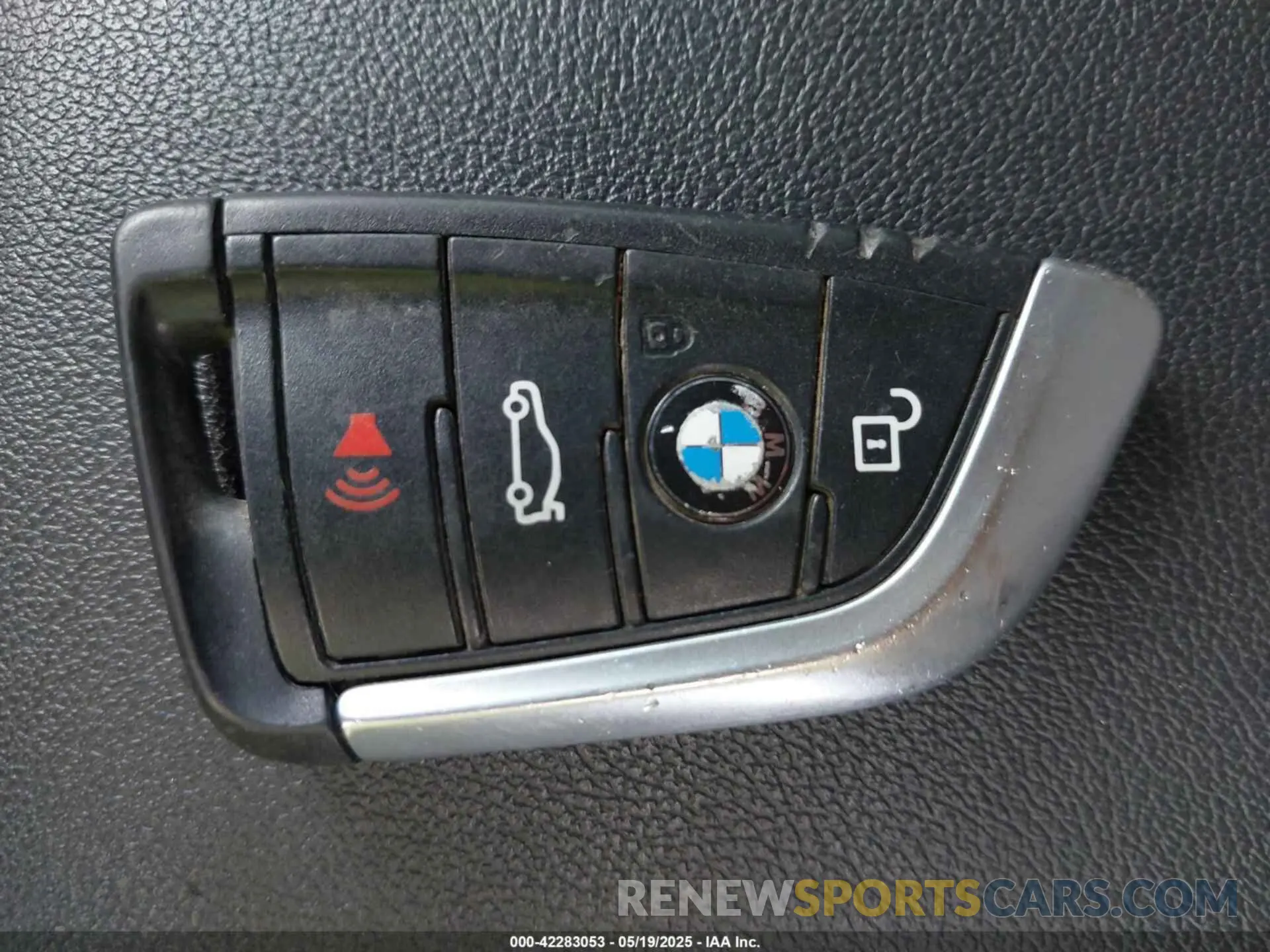 11 Фотография поврежденного автомобиля 5UXTR7C58KLF28178 BMW X3 2019