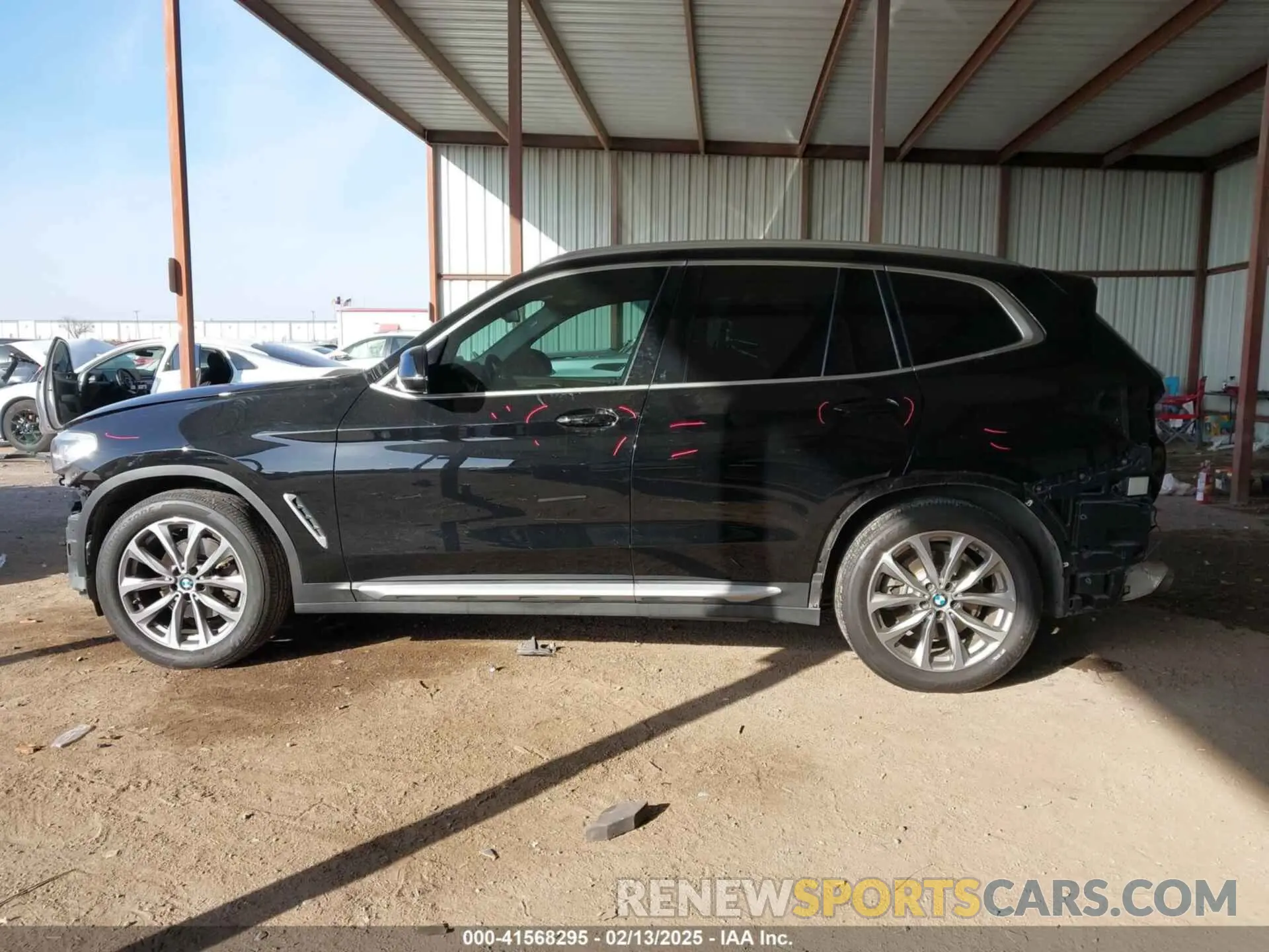 15 Photograph of a damaged car 5UXTR7C58KLF32117 BMW X3 2019
