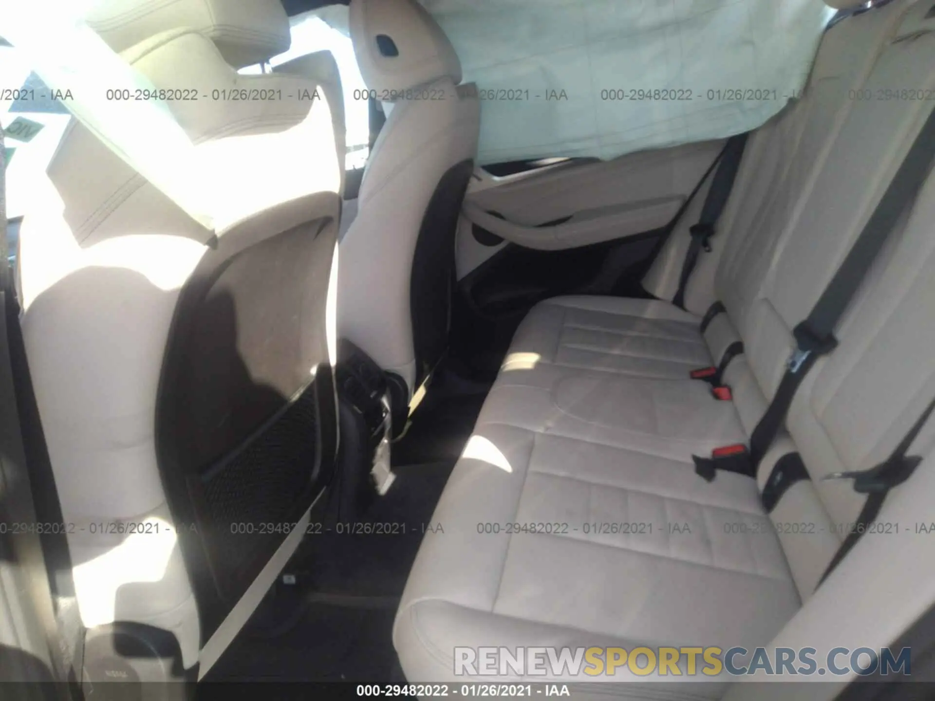 8 Photograph of a damaged car 5UXTR7C58KLR45443 BMW X3 2019