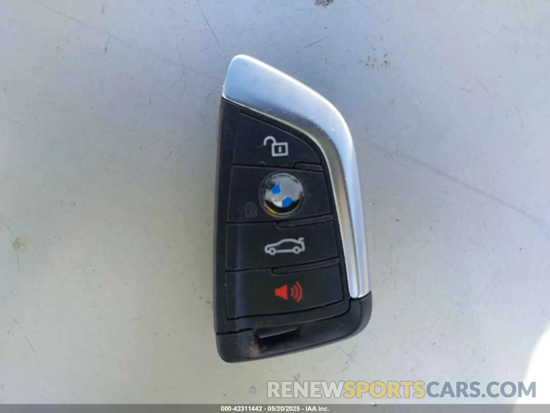 11 Фотография поврежденного автомобиля 5UXTR7C58KLR46723 BMW X3 2019