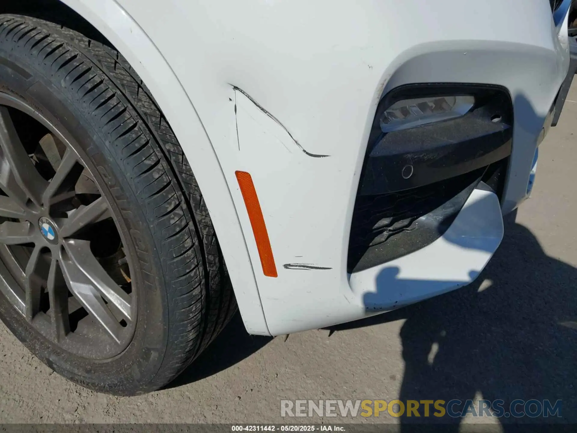 12 Фотография поврежденного автомобиля 5UXTR7C58KLR46723 BMW X3 2019