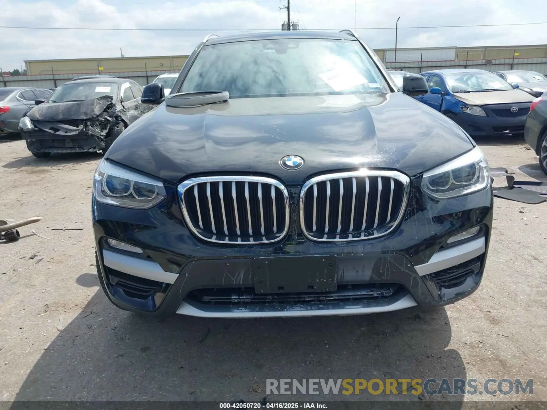 12 Фотография поврежденного автомобиля 5UXTR7C58KLR49721 BMW X3 2019
