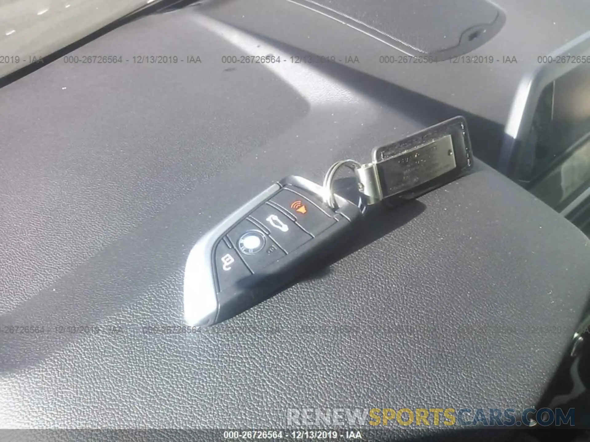 11 Photograph of a damaged car 5UXTR7C58KLR53588 BMW X3 2019