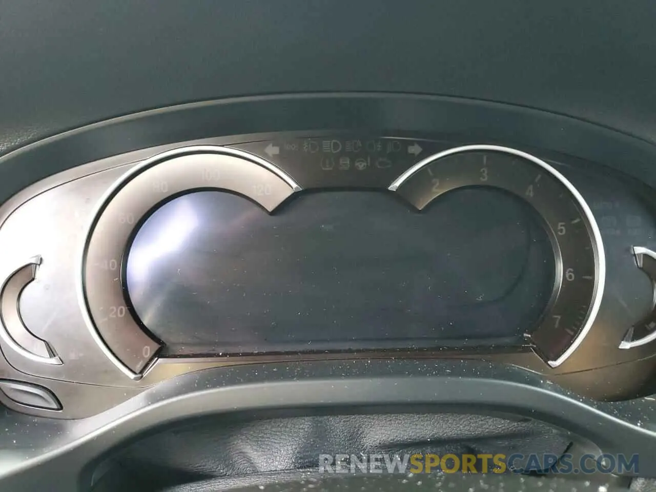 9 Photograph of a damaged car 5UXTR7C59KLE94316 BMW X3 2019