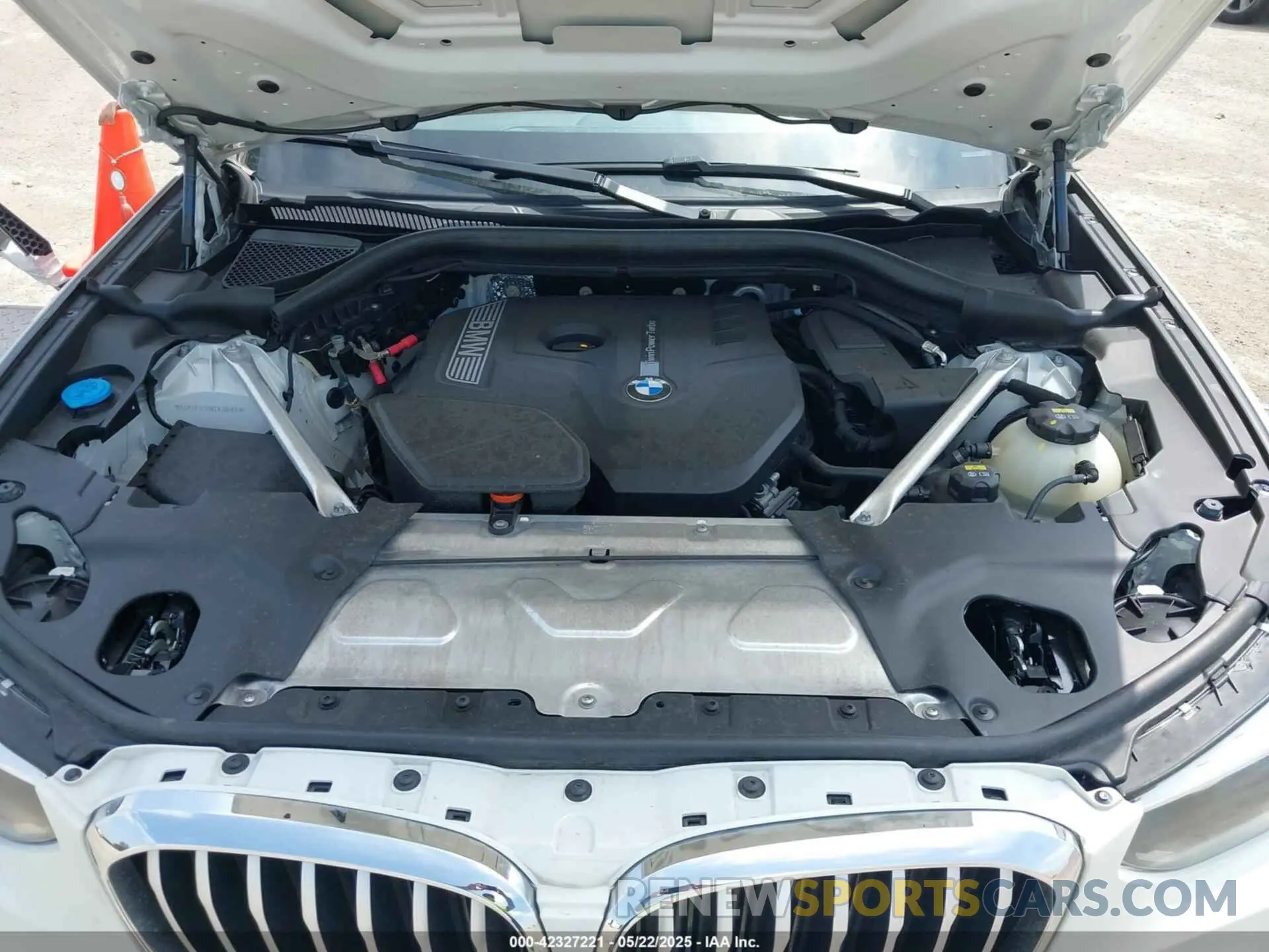 10 Фотография поврежденного автомобиля 5UXTR7C59KLR38680 BMW X3 2019