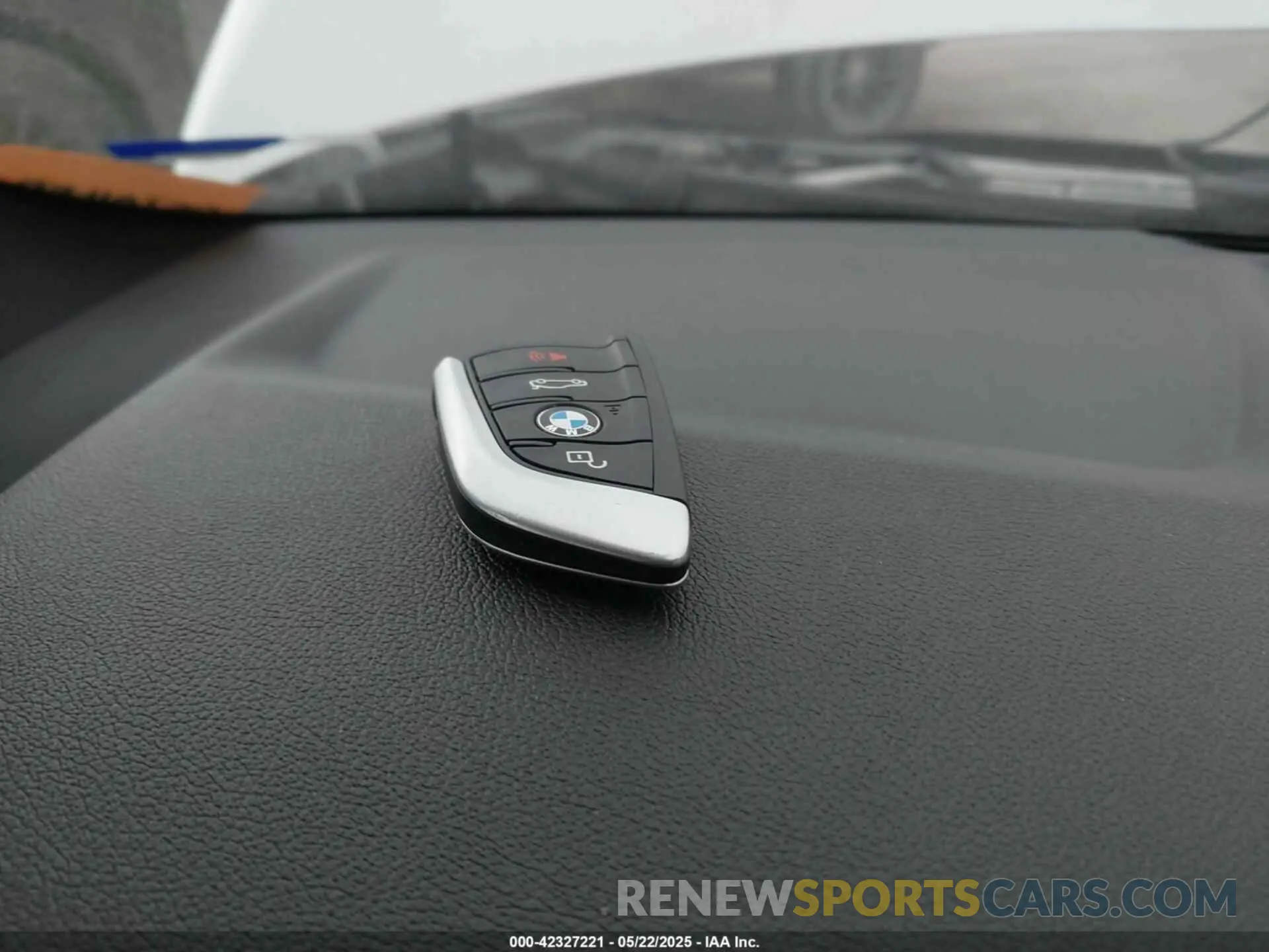11 Фотография поврежденного автомобиля 5UXTR7C59KLR38680 BMW X3 2019
