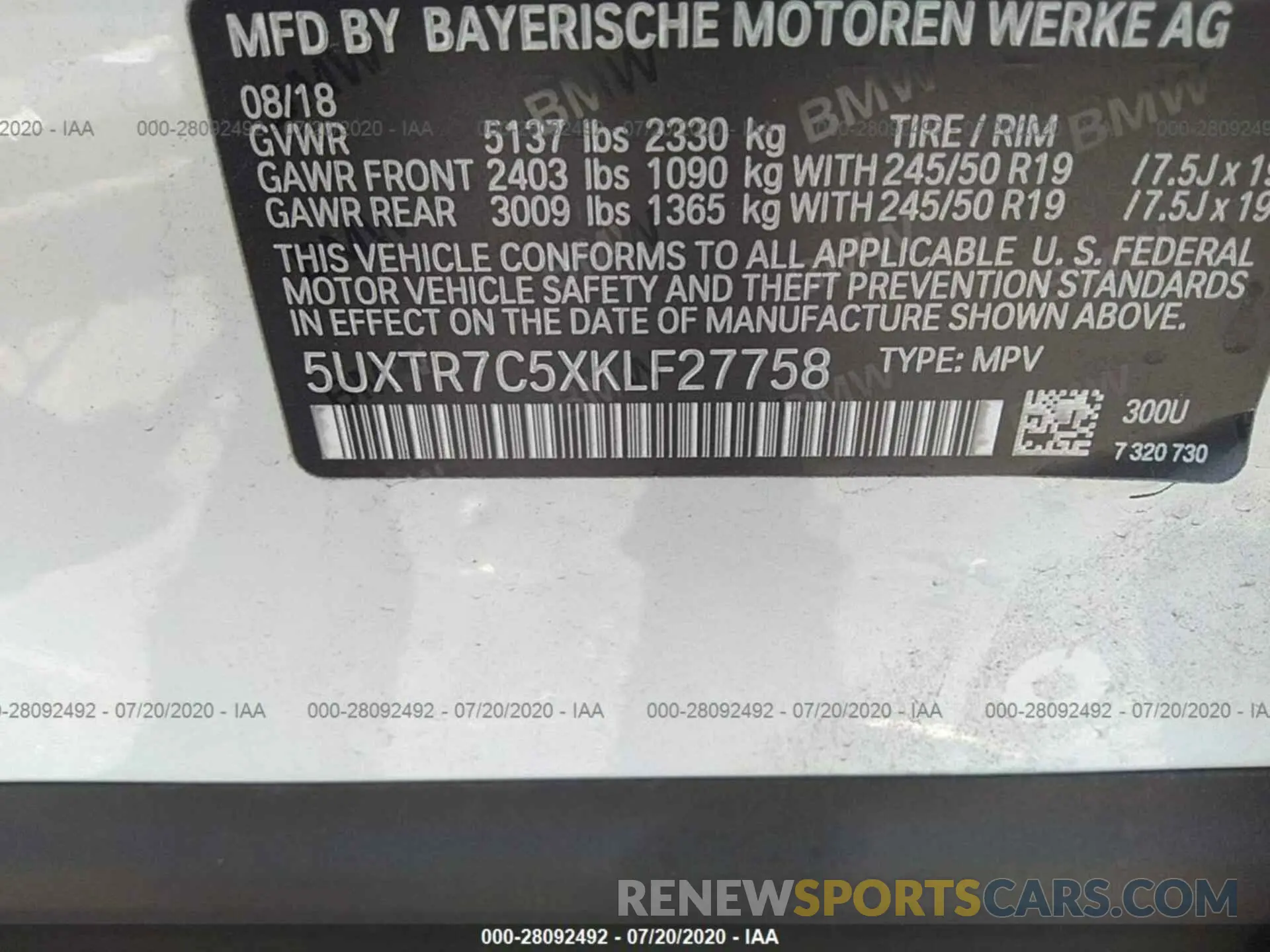 9 Photograph of a damaged car 5UXTR7C5XKLF27758 BMW X3 2019