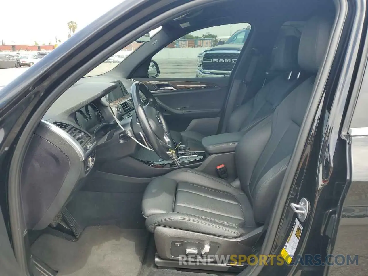 7 Фотография поврежденного автомобиля 5UXTR7C5XKLF36623 BMW X3 2019