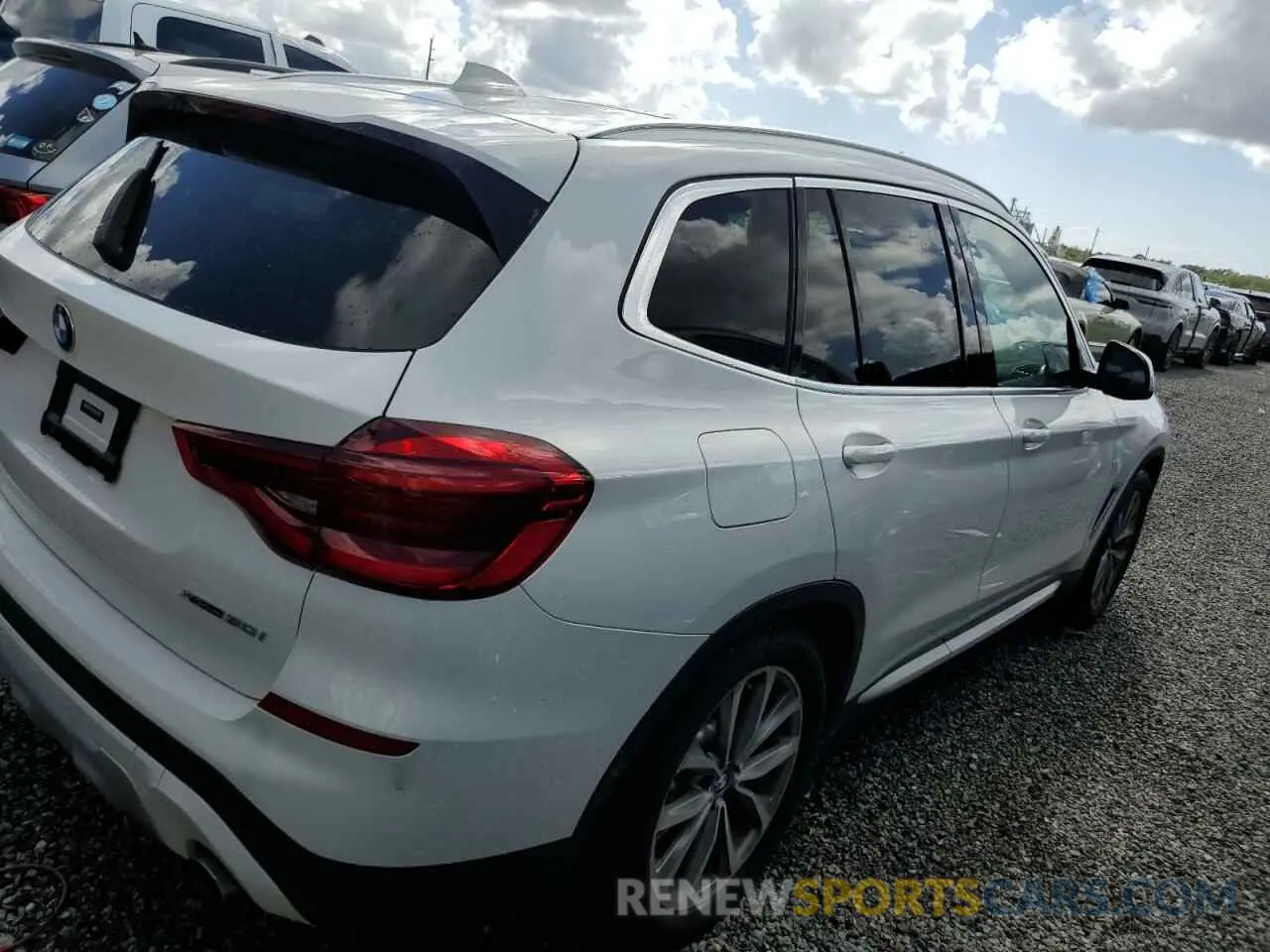3 Фотография поврежденного автомобиля 5UXTR9C50KLD92947 BMW X3 2019