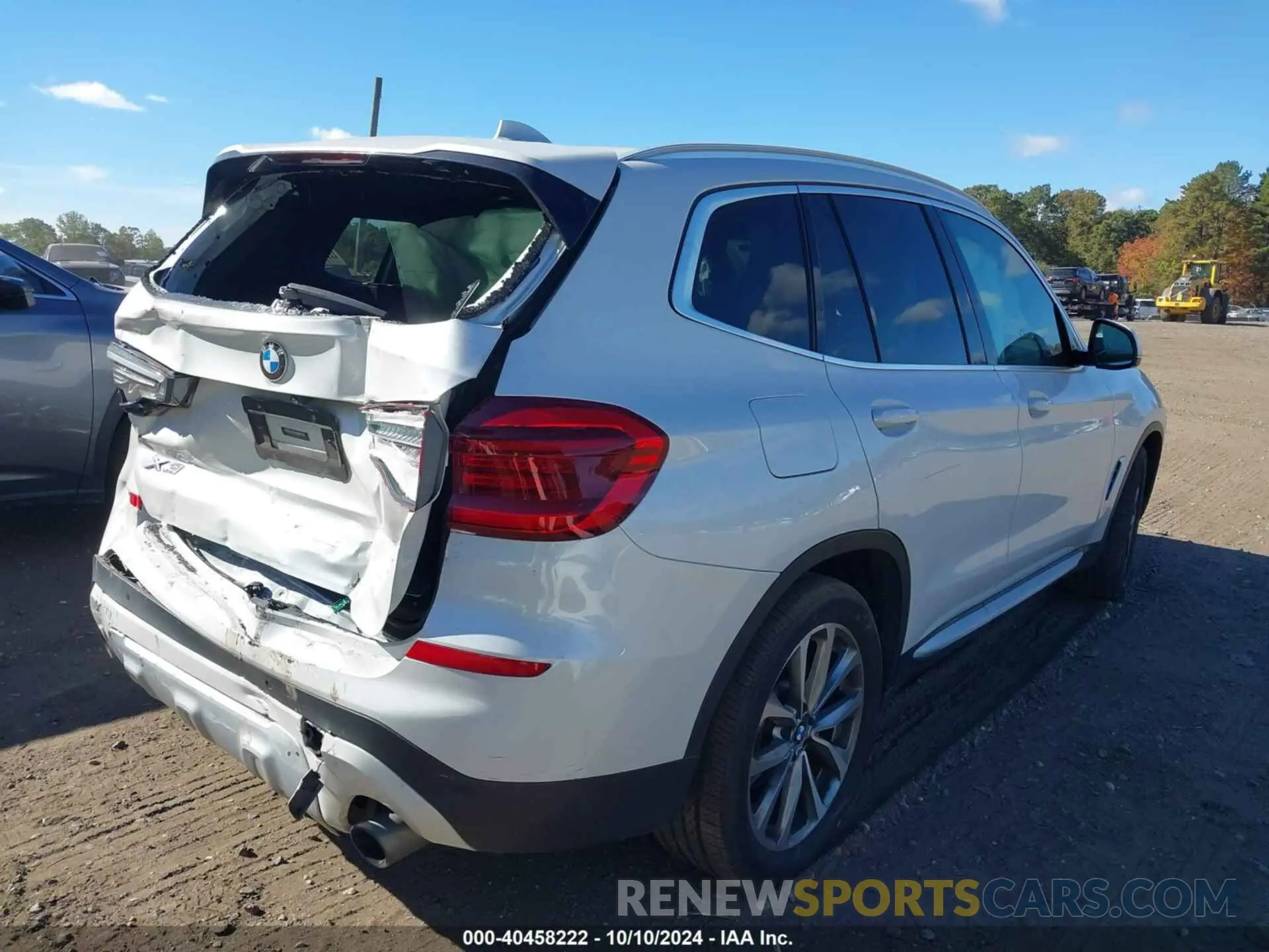 4 Photograph of a damaged car 5UXTR9C50KLE15689 BMW X3 2019