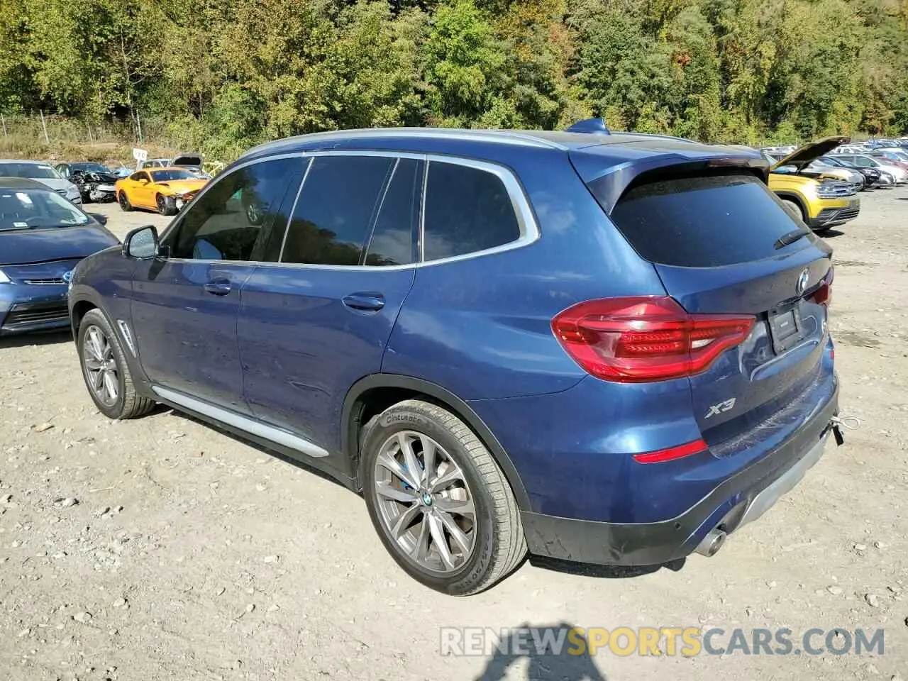 2 Фотография поврежденного автомобиля 5UXTR9C50KLP76952 BMW X3 2019
