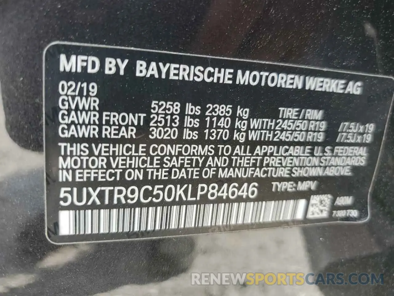 13 Photograph of a damaged car 5UXTR9C50KLP84646 BMW X3 2019